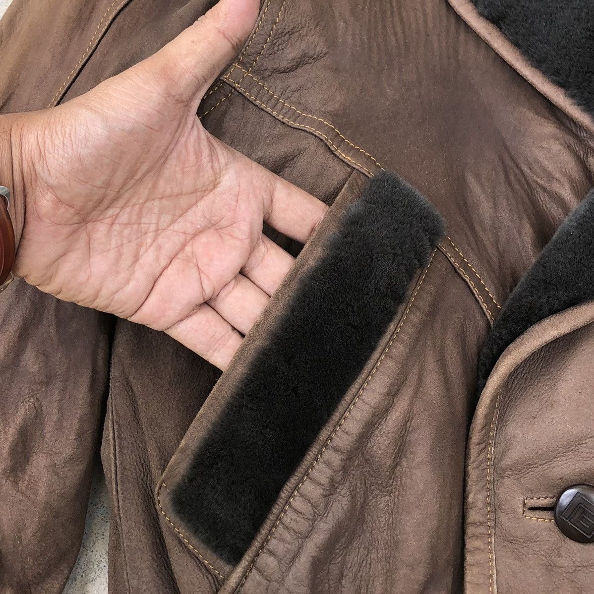 Pierre Balmain VTG Pierre Balmain Paris Leather Fur Collar Bomber Jacket Size US L / EU 52-54 / 3 - 22 Thumbnail