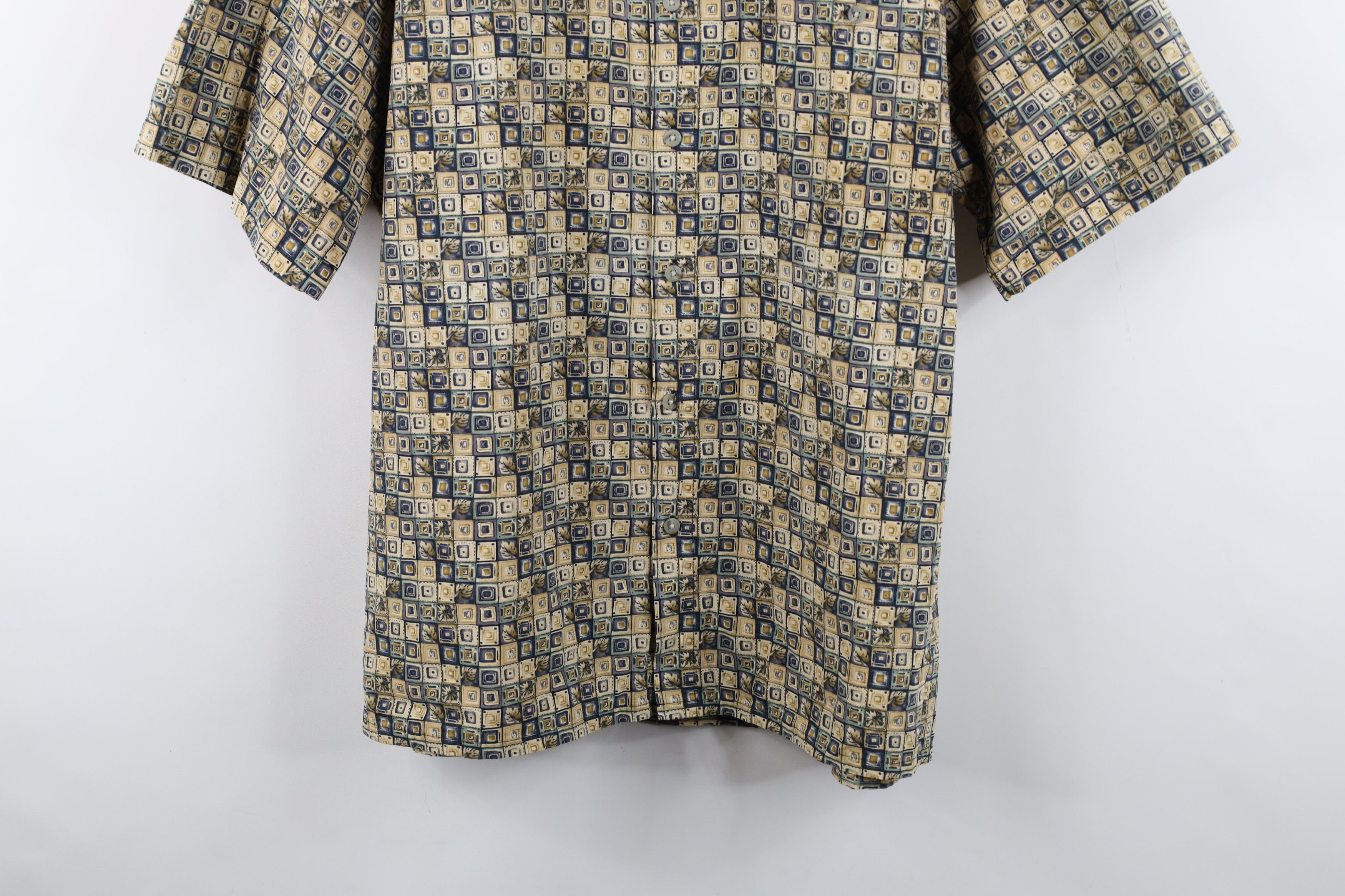 Vintage Vintage 90s Streetwear Checkered Short Sleeve Button Shirt Size US XL / EU 56 / 4 - 3 Thumbnail