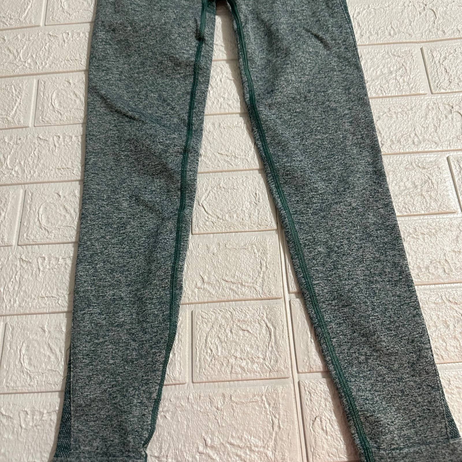 Gymshark Gymshark legging size small Size 27" / US 4 / IT 40 - 4 Thumbnail