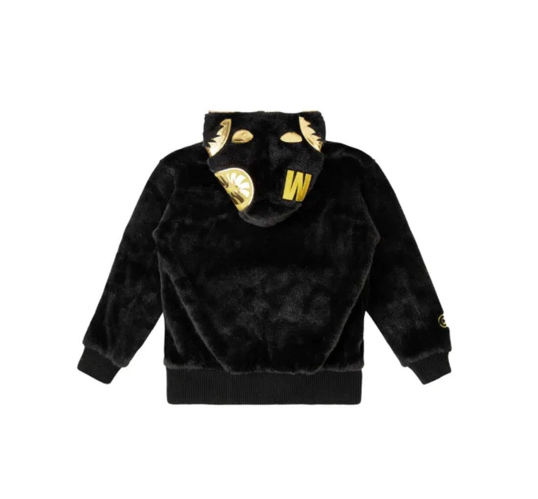 Bape A BATHING APE® Faux Fur Shark Hoodie Size US XL / EU 56 / 4 - 2 Thumbnail