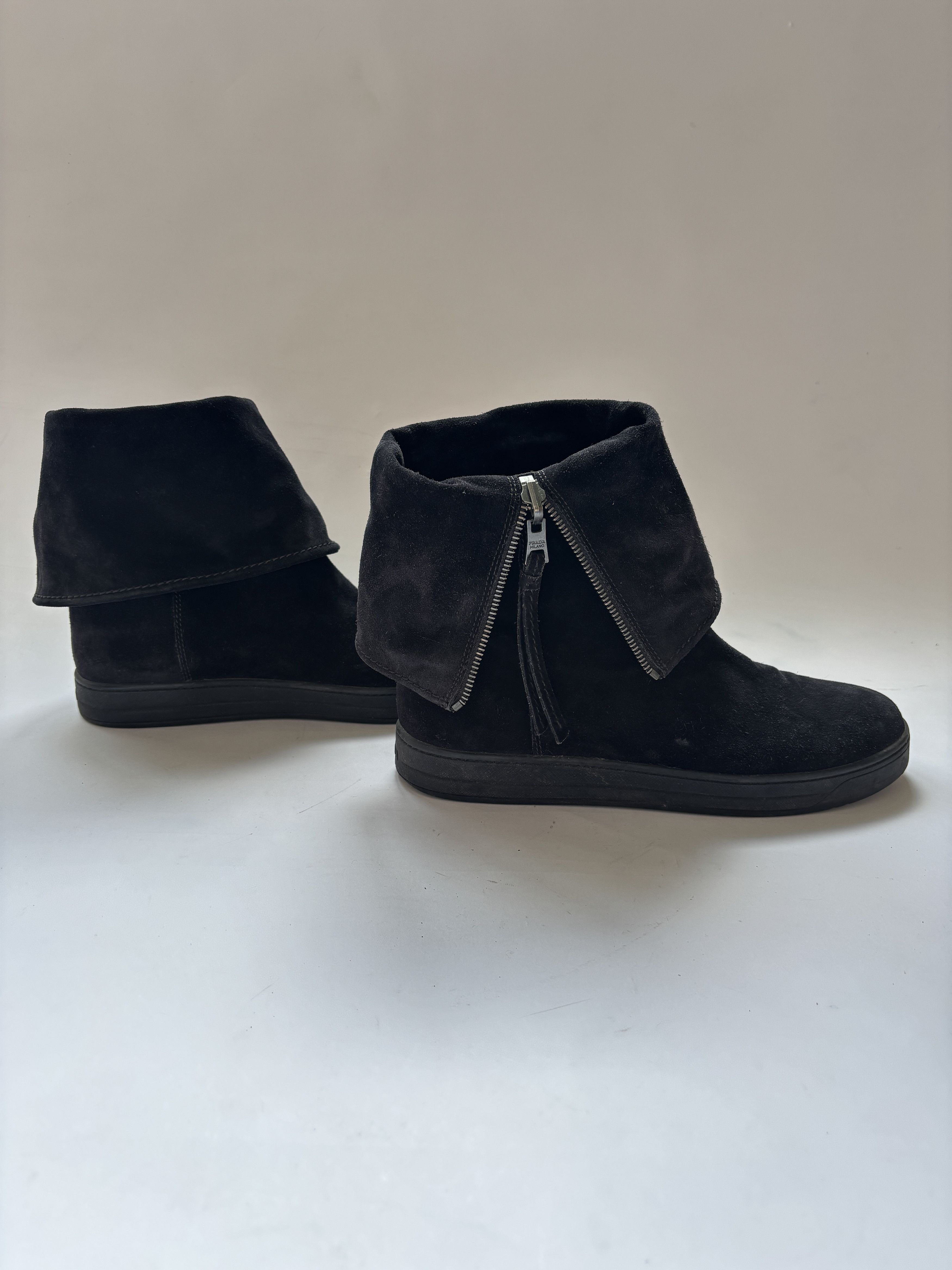Prada ⚡️QUICK SALE⚡️Prada Sport Linea Rossa Suede Boots Size US 9 / IT 39 - 7 Thumbnail