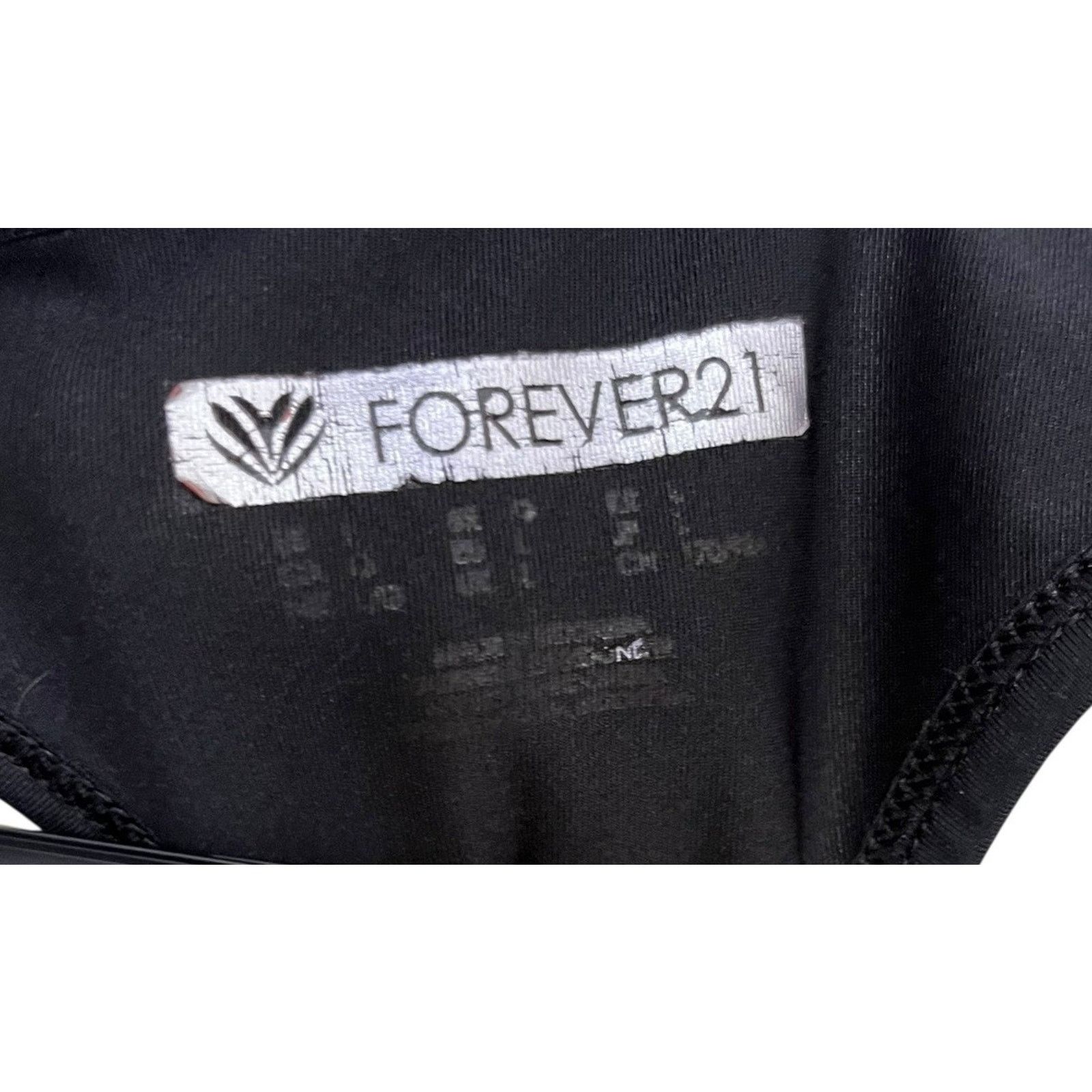 Forever 21 Forever 21 | Black Active Stretch Laser Cut A Line Tank Top Size L / US 10 / IT 46 - 3 Thumbnail