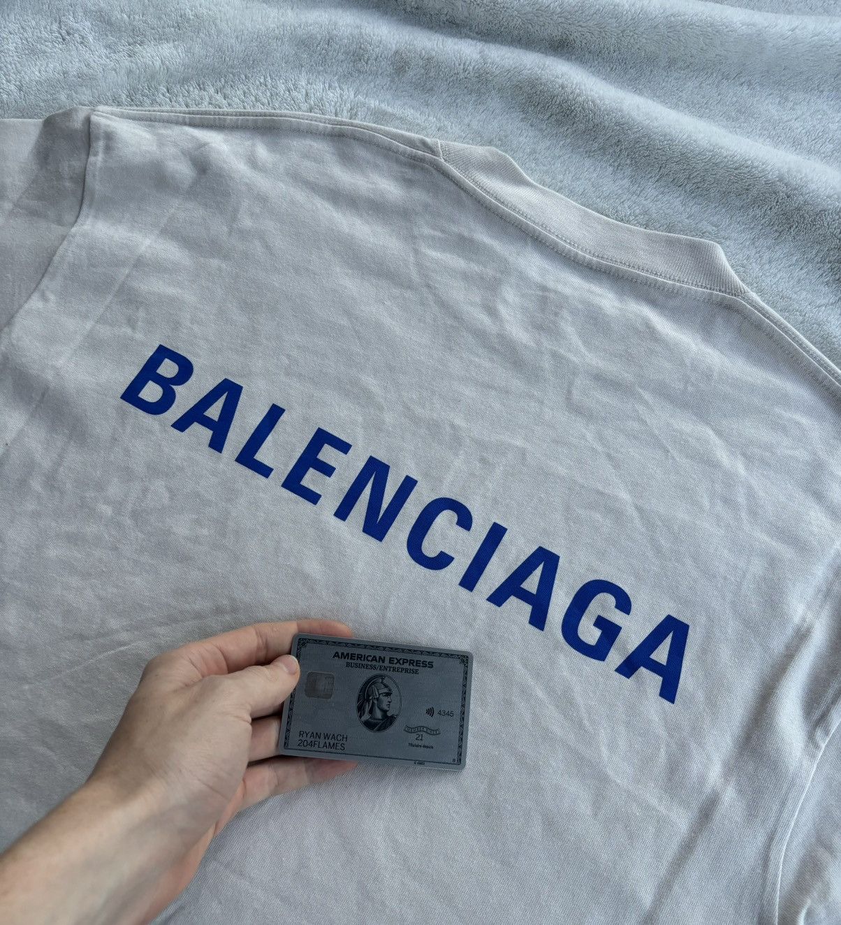 Balenciaga Balenciaga Cream/Blue Spellout Logo Tee Size US M / EU 48-50 / 2 - 4 Thumbnail