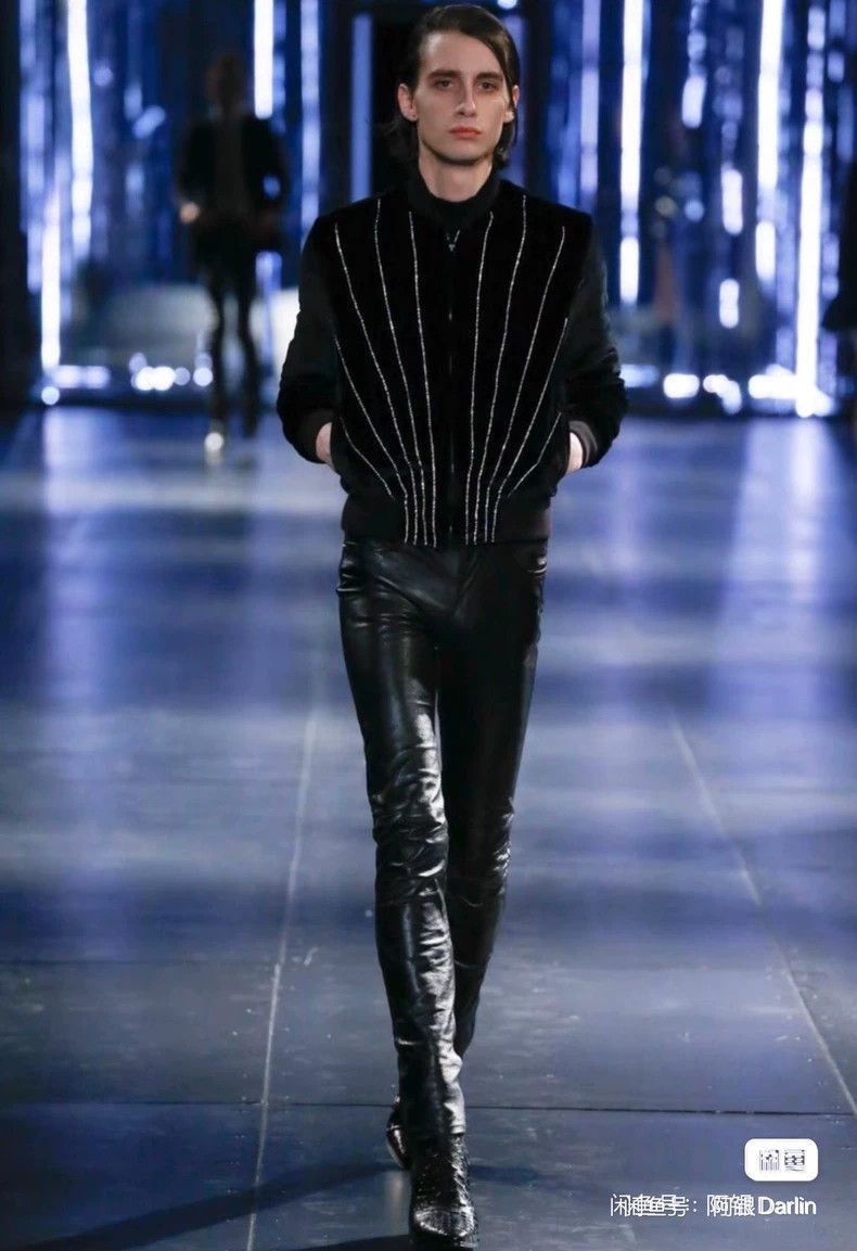 Saint Laurent Paris Saint Laurent Paris Saint Laurent Velvet Bomber Jacket wit Size US M / EU 48-50 / 2 - 5 Thumbnail