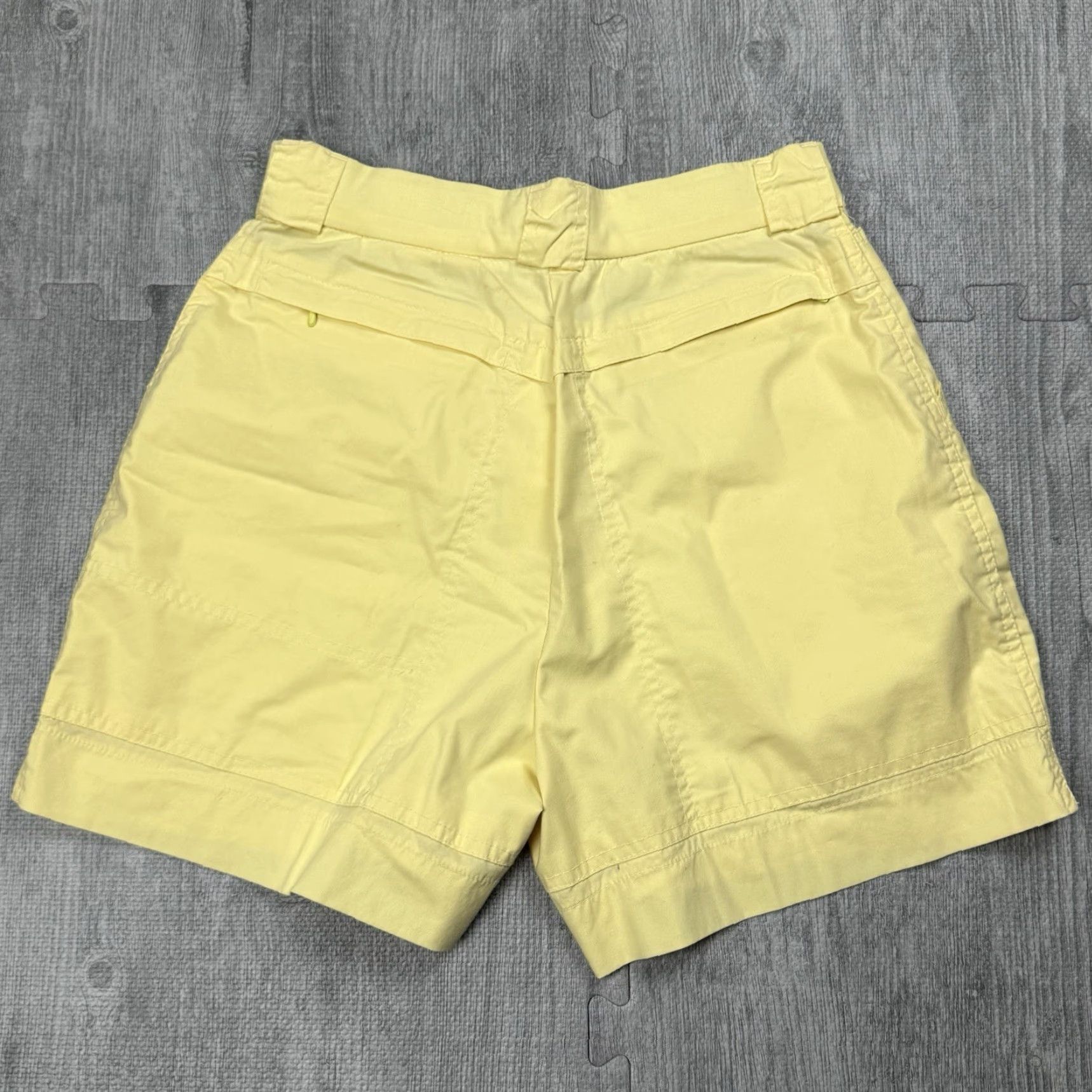 Vintage VTG 80S SPORTIF USA WOMENS CARGO SHORTS HIKING YELLOW 10 STRETCH SAILING PREPPY Size 32" / US 10 / IT 46 - 6 Thumbnail