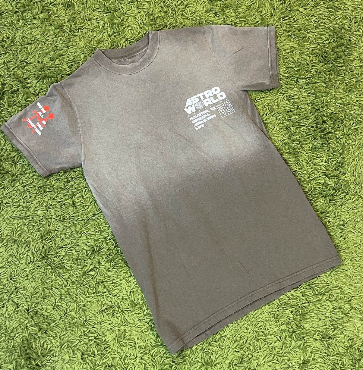 Travis Scott Travis Scott Astroworld 2019 Houston Brown Tee Size Small Size US S / EU 44-46 / 1 - 1 Thumbnail