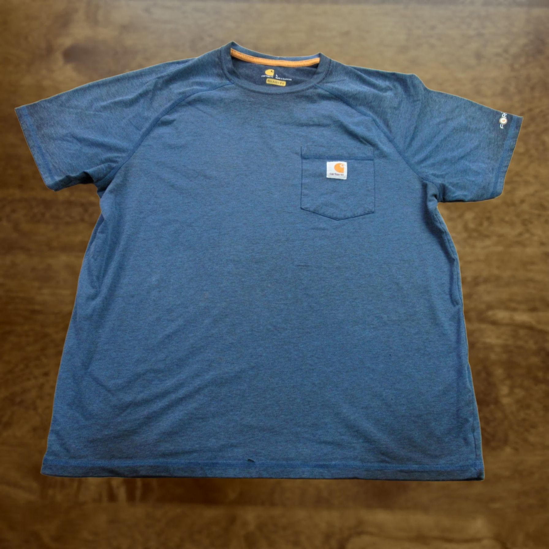 Carhartt Carhartt Shirt Large Blue Mens Crew Neck Pocket Relaxed Short Sleeve Lightweight Size US L / EU 52-54 / 3 - 1 Thumbnail