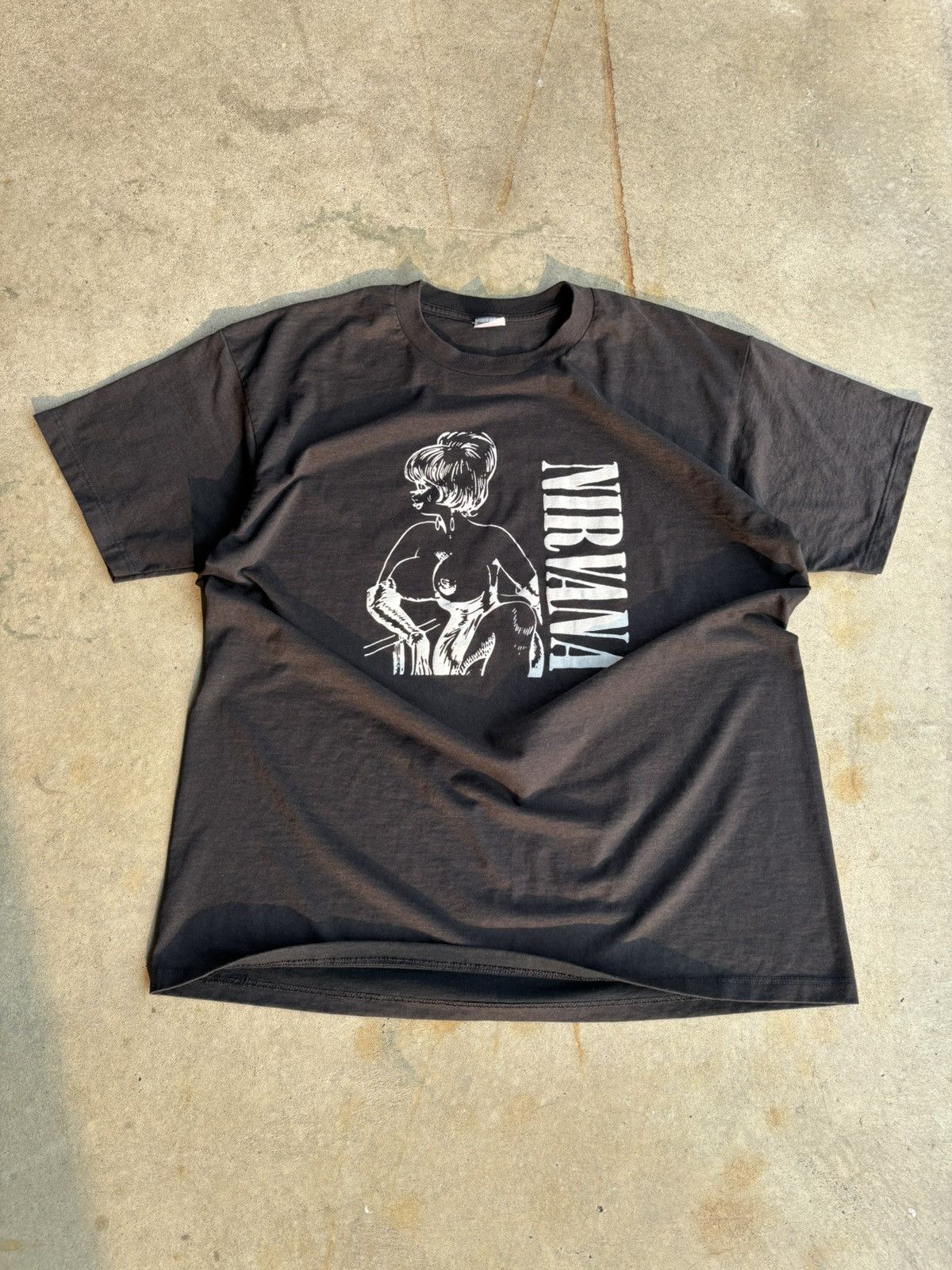Band Tees Crazy 90s Nirvana Stripper XXX Boxy Faded Grail Tee Size US XL / EU 56 / 4 - 1 Thumbnail