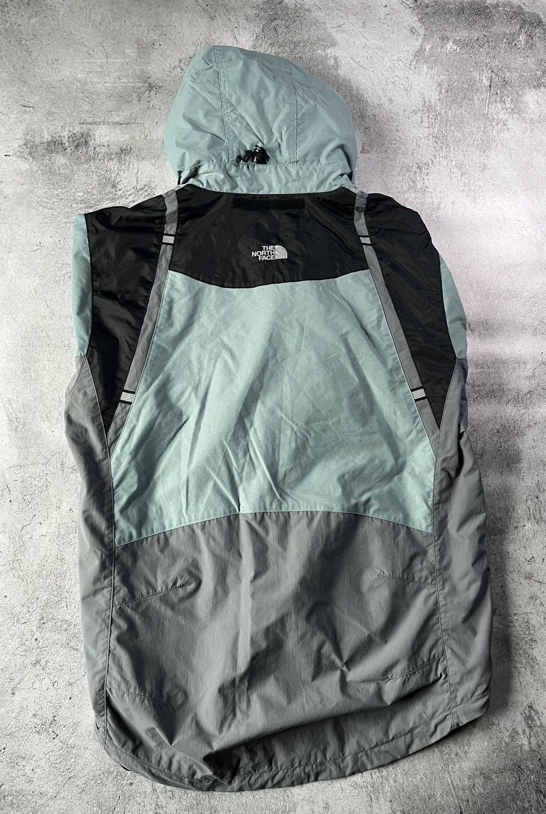 The North Face Vintage The North Face windbraker jacket Size US L / EU 52-54 / 3 - 8 Thumbnail