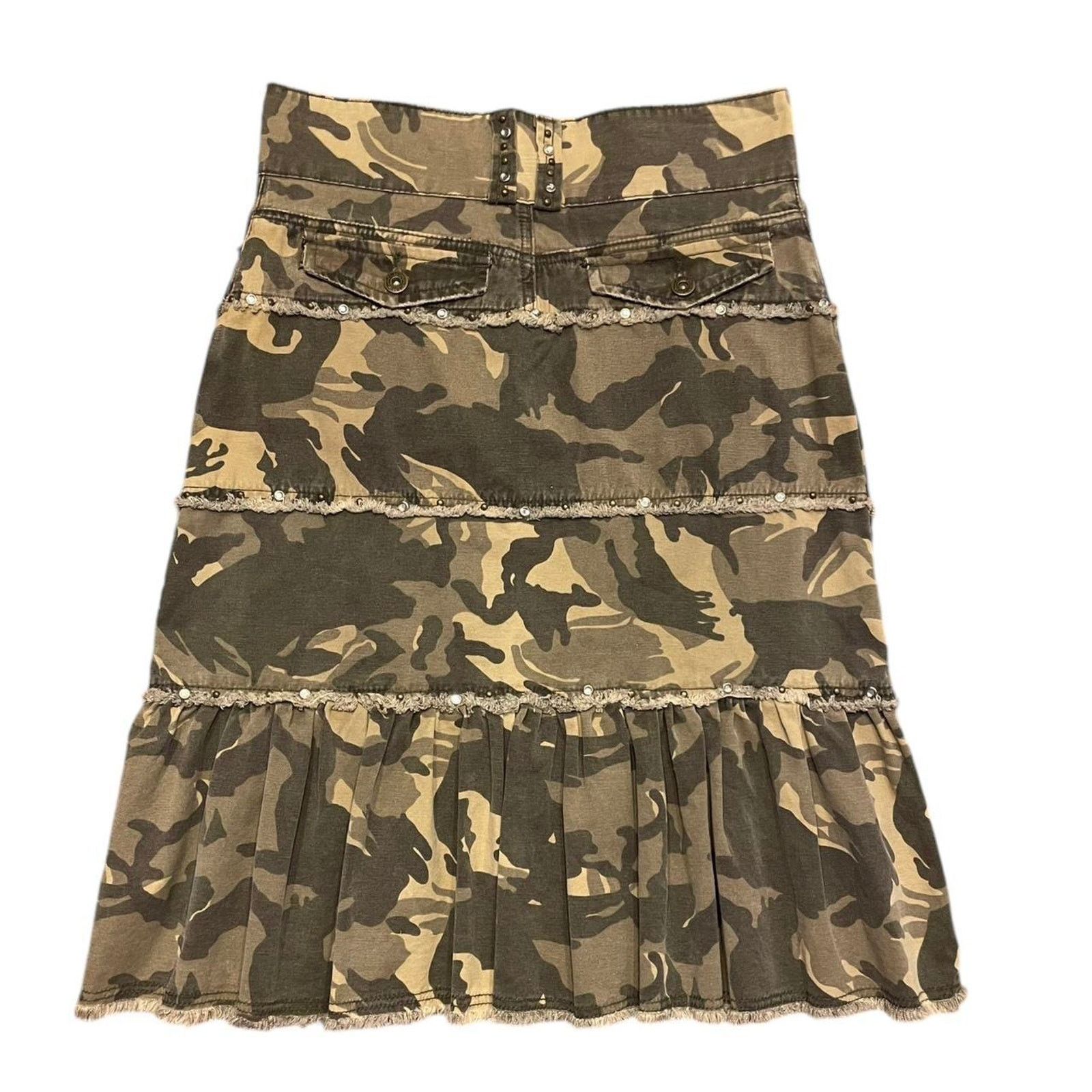 Miss Me VTG Y2K Miss Me utility punk goth camo tiered midi skirt Size 27" / US 4 / IT 40 - 4 Thumbnail