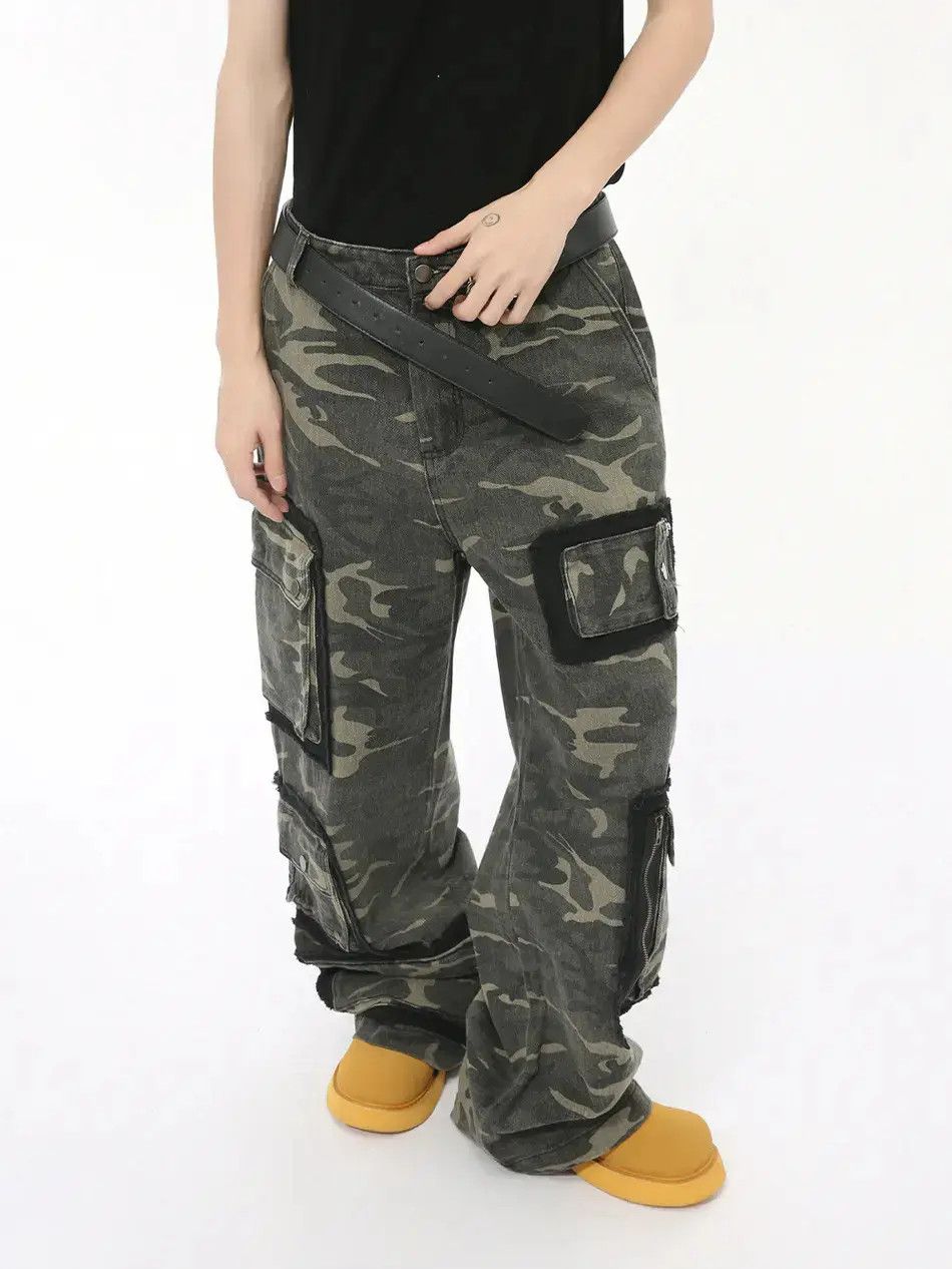 Japanese Brand Retro loose pocket camouflage straight leg jeans Size US 32 / EU 48 - 3 Thumbnail