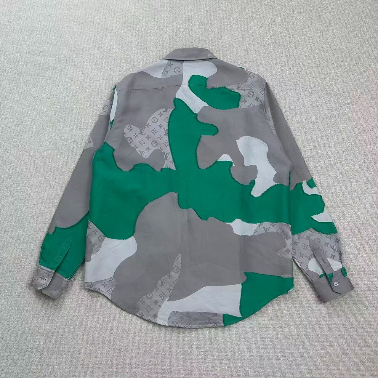 Louis Vuitton louis vuitton color-block long sleeve shirt Size US XL / EU 56 / 4 - 2 Thumbnail