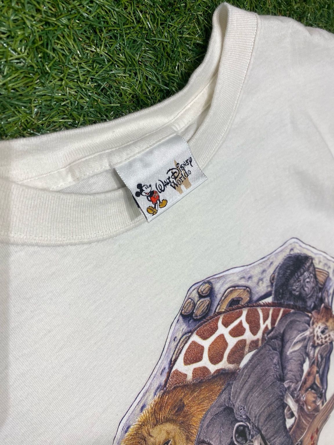 Disney Disney’s Animal Kingdom Safari Tee Size US XL / EU 56 / 4 - 2 Thumbnail