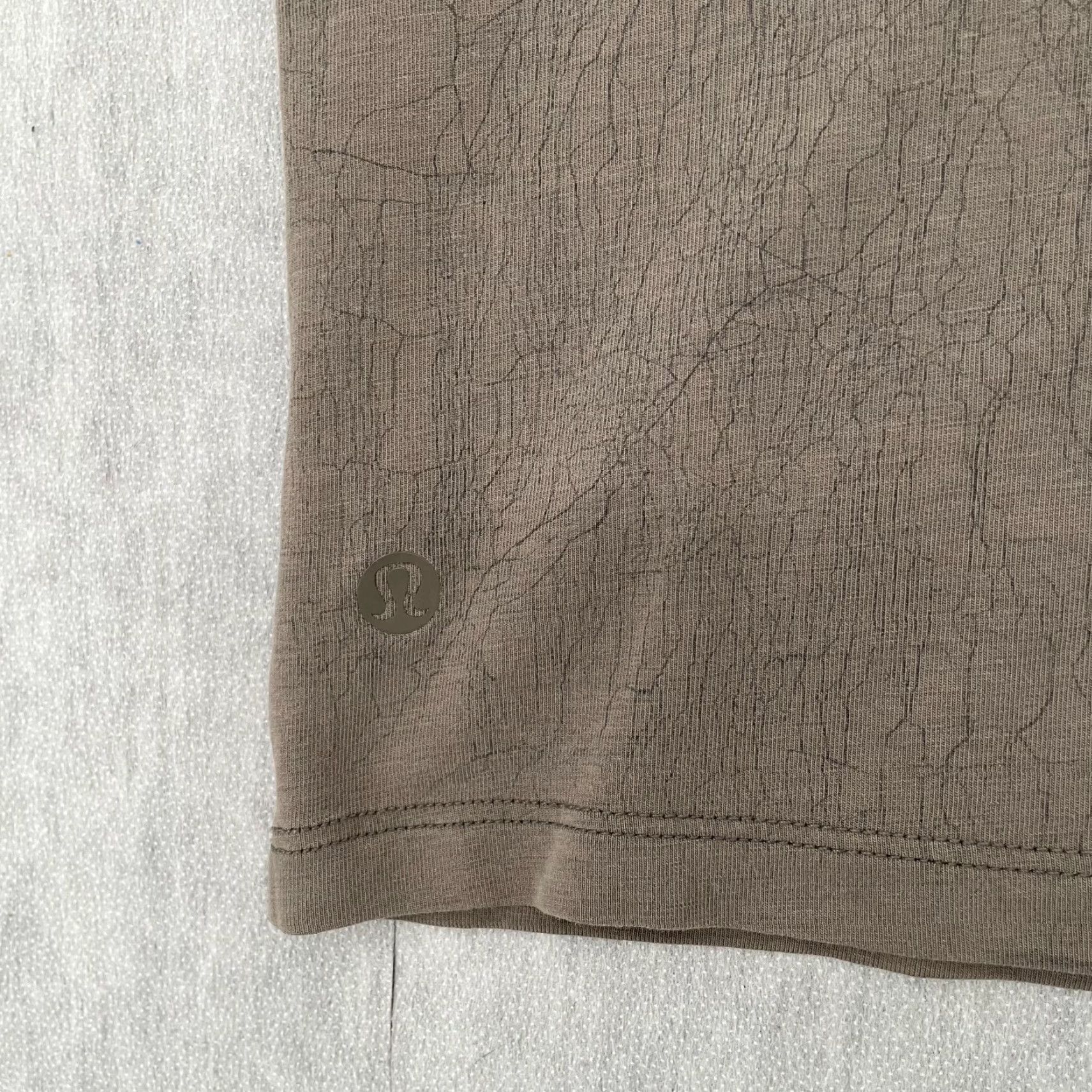 Lululemon Lululemon Shirt Womens 10 Brown Everyday Short Sleeve Casual Gym Active Ladies Size L / US 10 / IT 46 - 5 Thumbnail