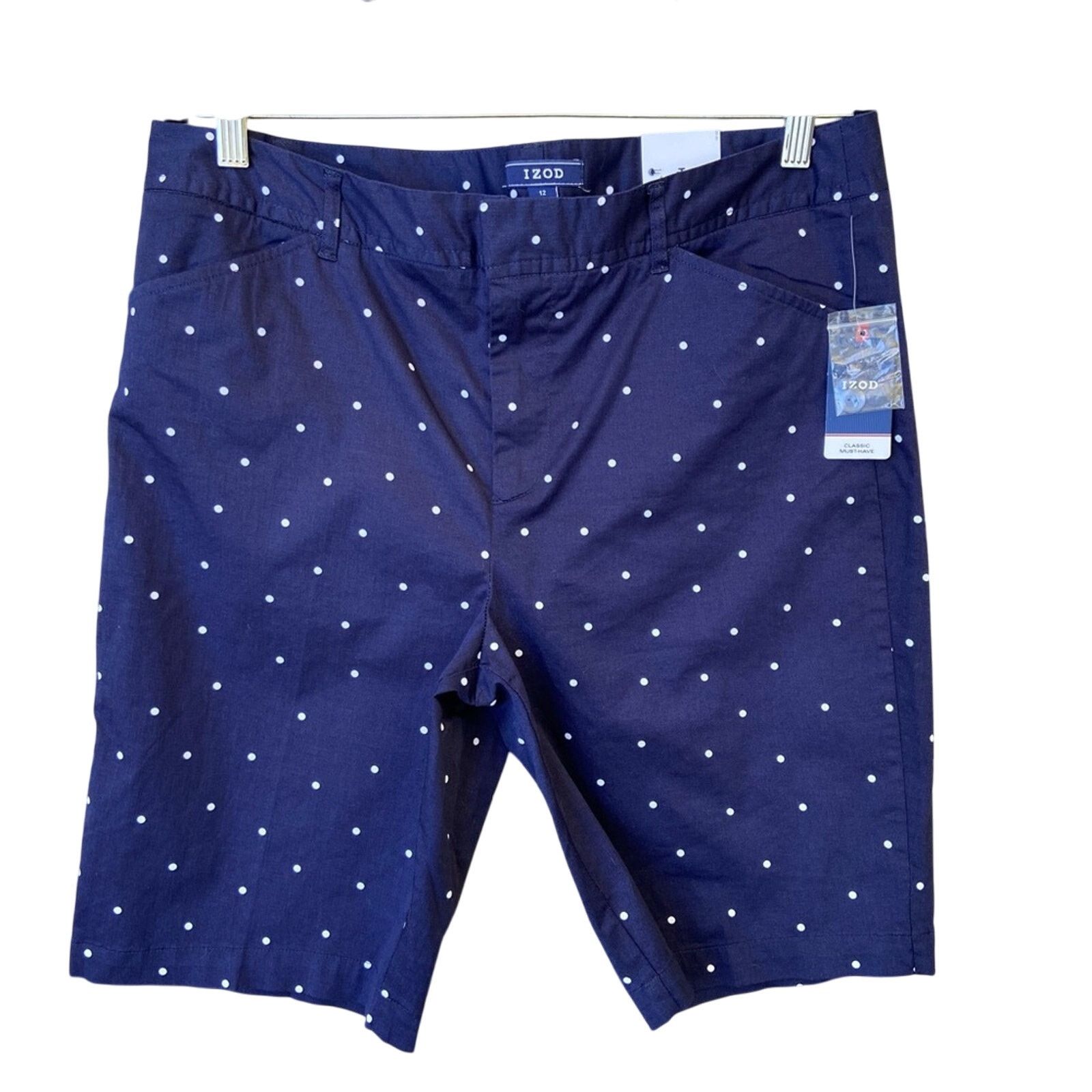 Izod NWT New IZOD Womens Size 12 Polka Dot Bermuda Short Size 34" / US 12 / IT 48 - 1 Thumbnail