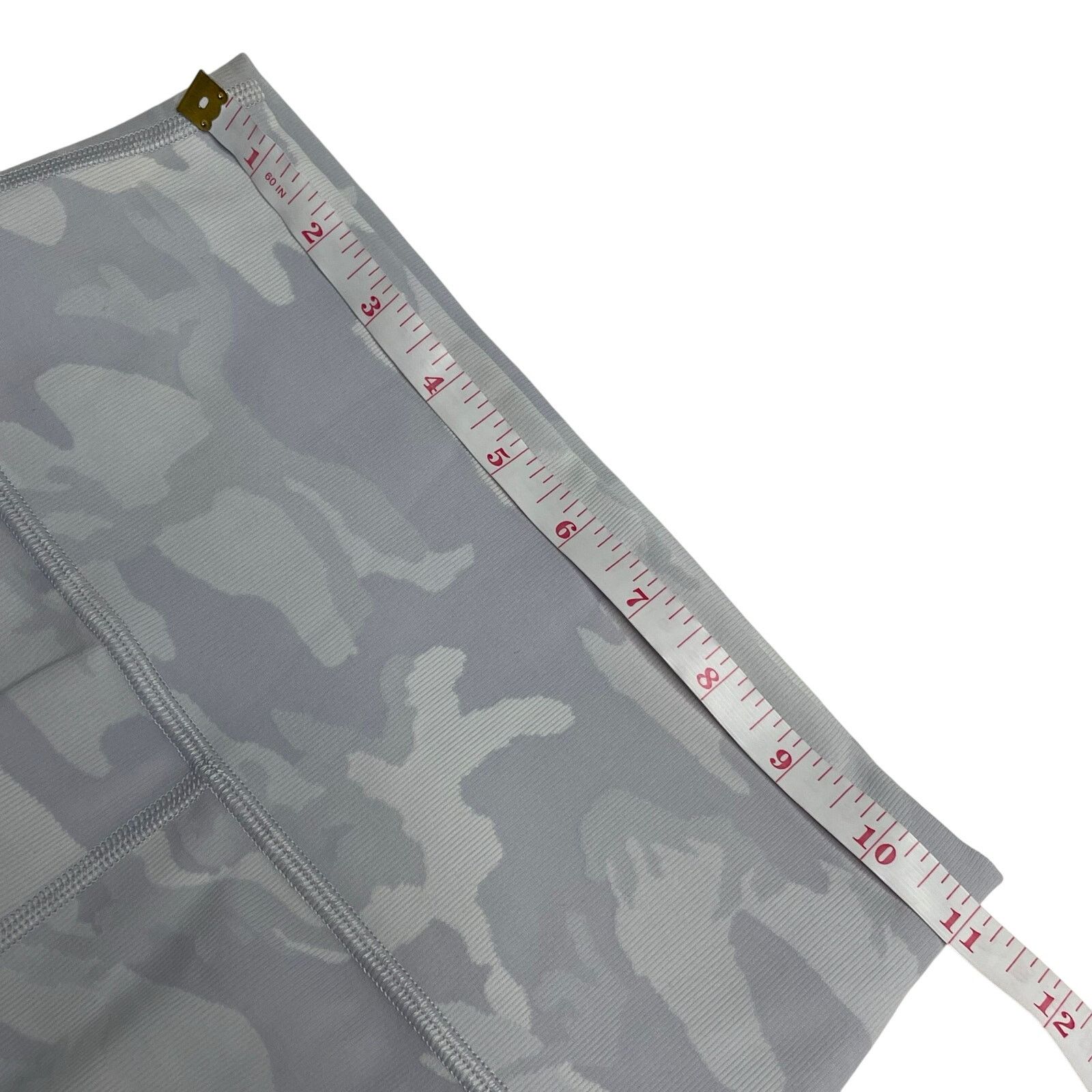 Lululemon Lululemon Wunder Train Short 6" Size 4 Size 27" / US 4 / IT 40 - 9 Thumbnail