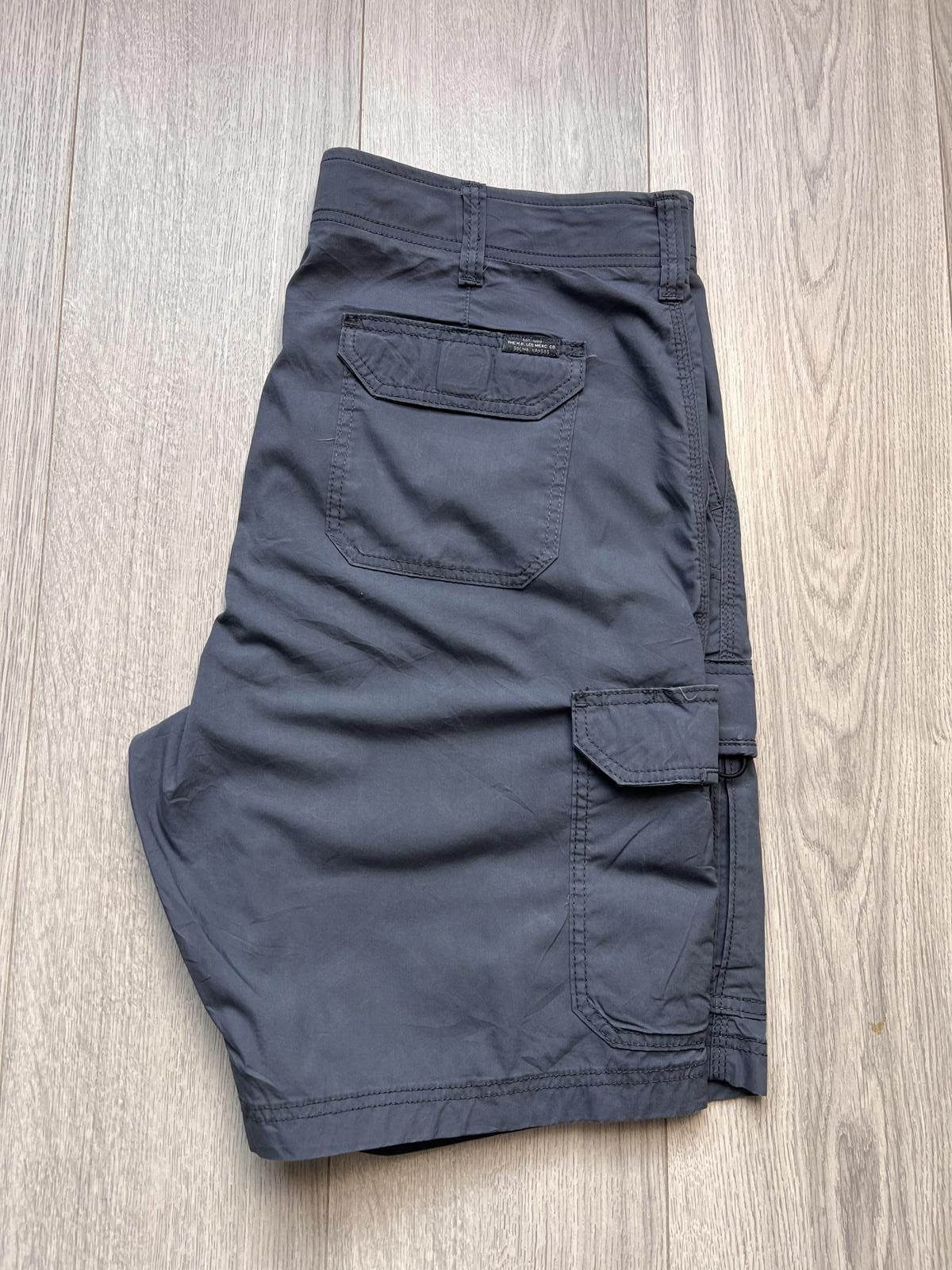 Lee Vintage Lee Extreme Motion® Cargo Shorts Size US 35 - 1 Thumbnail