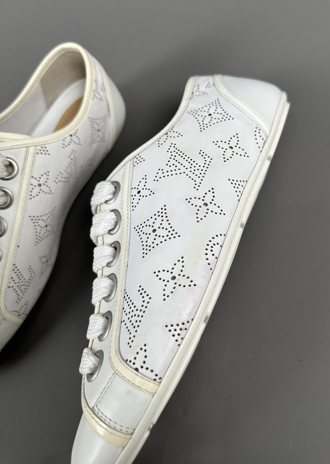 Louis Vuitton Louis Vuitton - Mahina Trainer Sneakers - Monogram Details Size US 7.5 / IT 37.5 - 5 Thumbnail