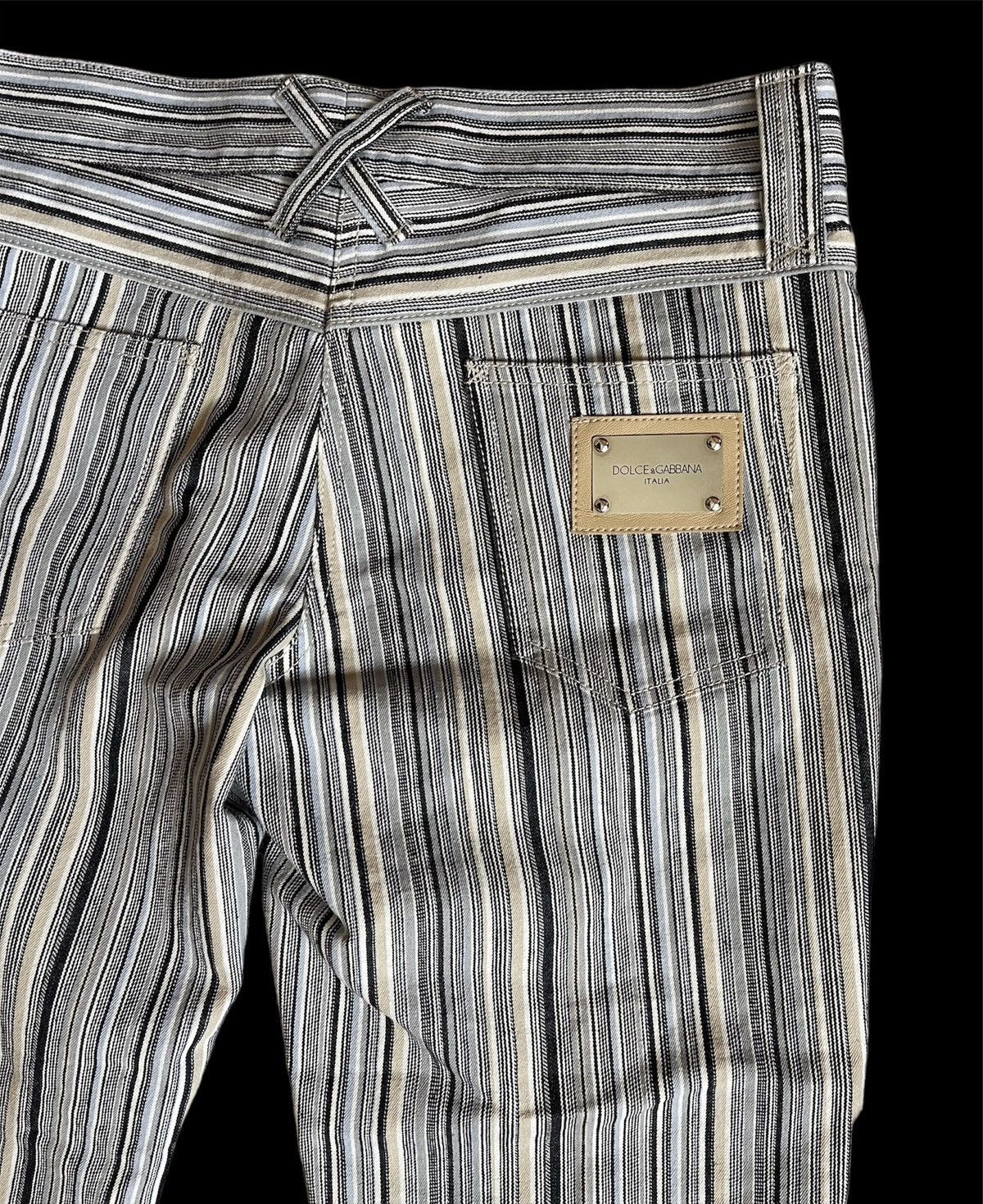 Dolce & Gabbana × Vintage Y2K Dolce & Gabbana striped cropped pants Size 27" / US 4 / IT 40 - 5 Thumbnail