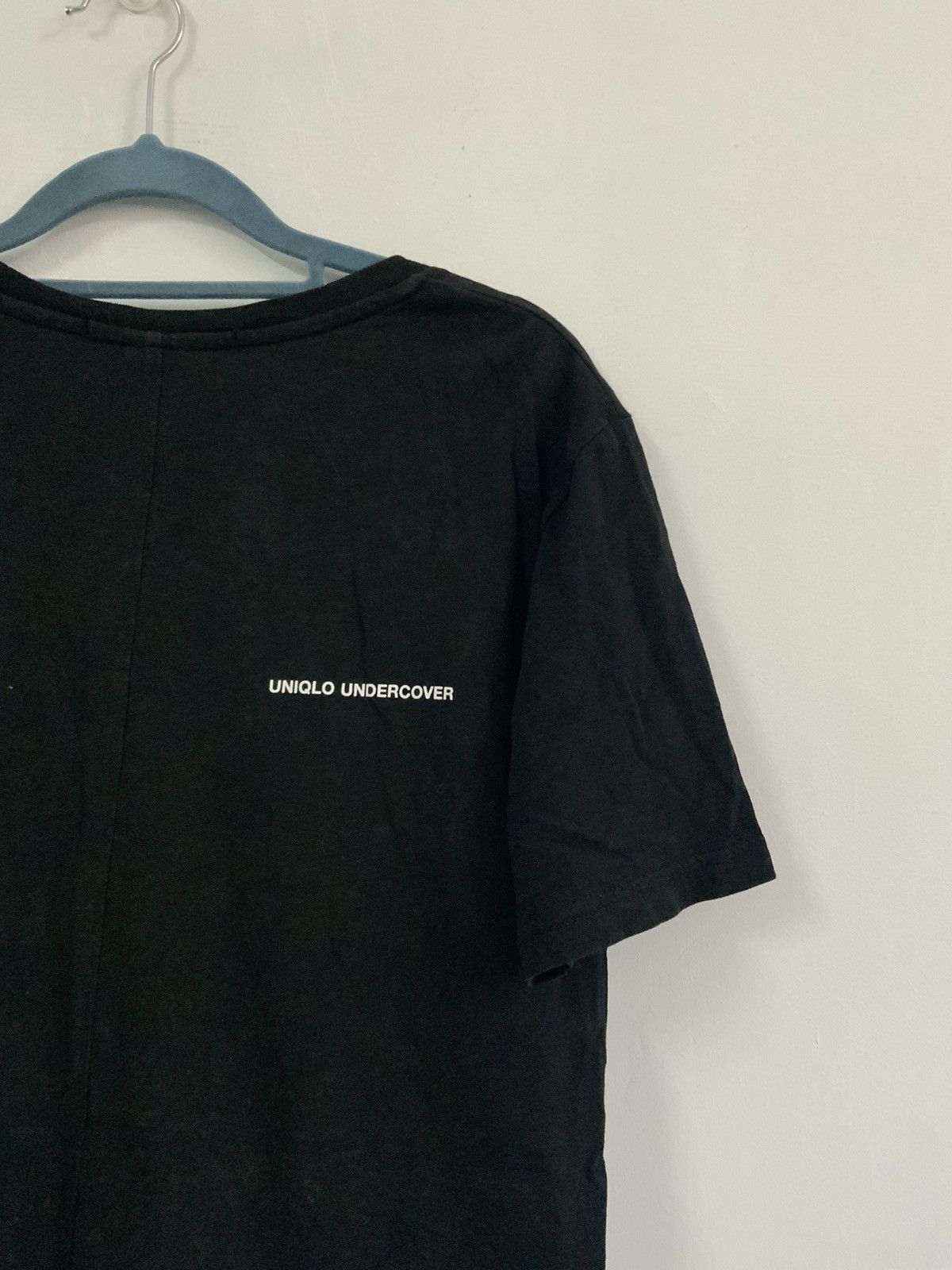 Undercover × Uniqlo Uniqlo Undercover Mickey Mouse Black Tee Size US M / EU 48-50 / 2 - 8 Thumbnail