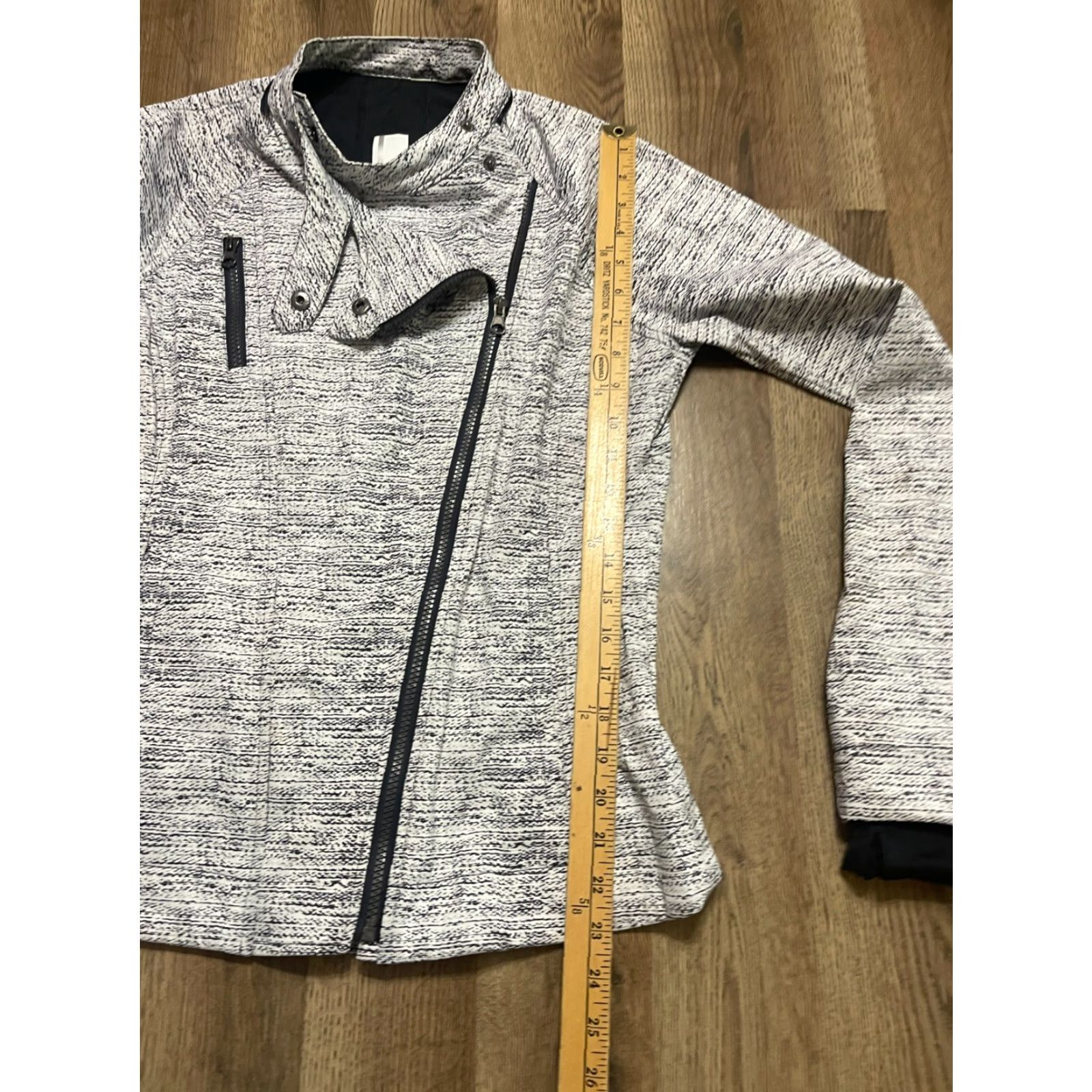 Vintage VINTAGE? No — Mondetta Blazer, Women's Medium, White Black, Asymmetric Full Zip, Jacket, Full Zip, Gray, Regular, Casual, Fall, Spring, Summer, Womens Size M / US 6-8 / IT 42-44 - 7 Thumbnail