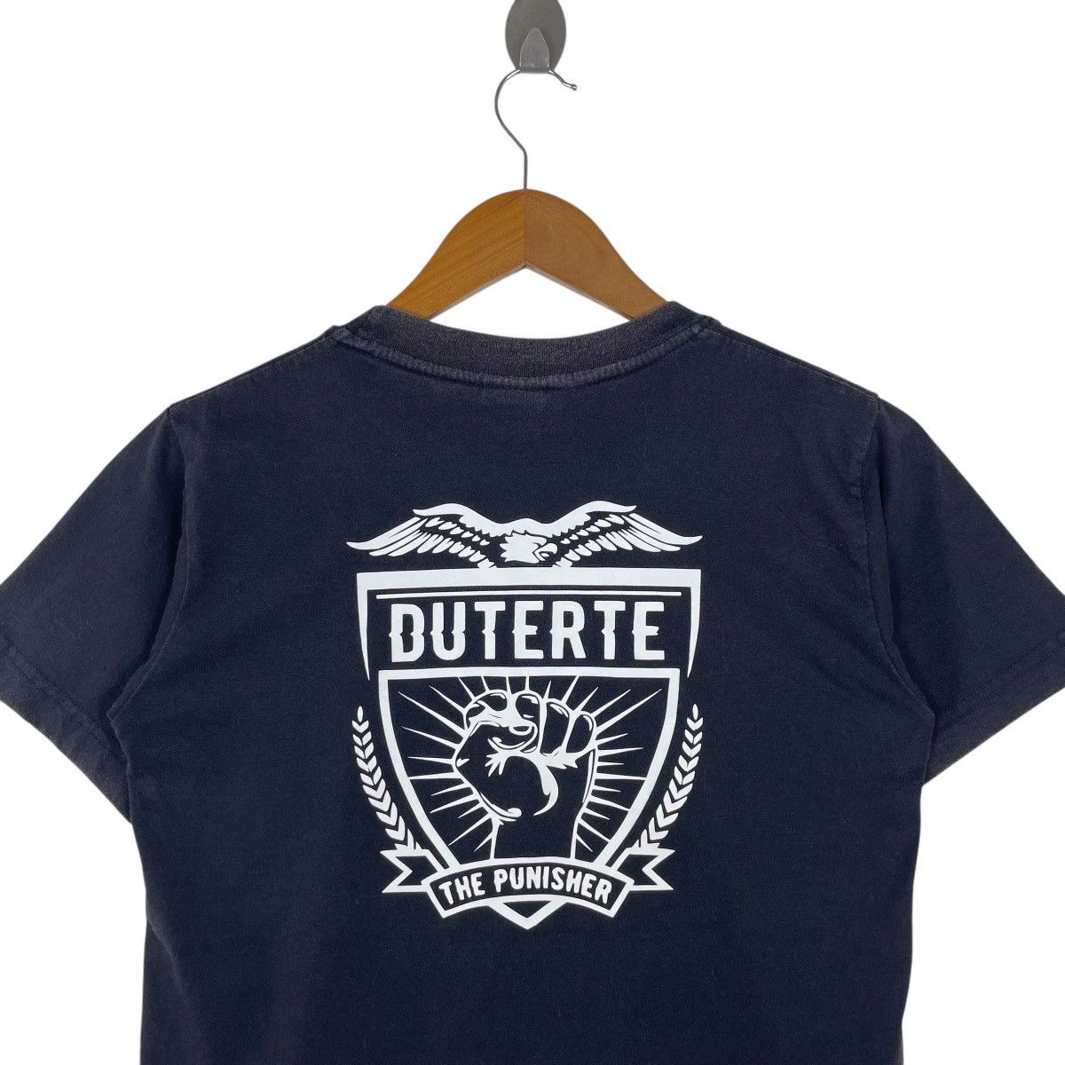 Japanese Brand × Vintage Duterte The Punisher Atin to Pre Duterte Campaign Shirt Size US S / EU 44-46 / 1 - 5 Thumbnail