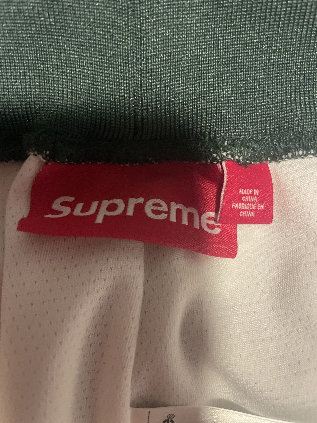 Supreme Supreme Size US 42 / EU 58 - 5 Thumbnail