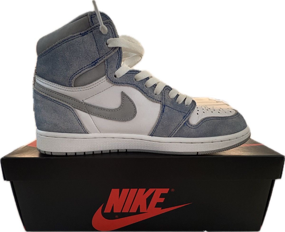 Jordan Brand Jordan 1 Retro High OG “Hyper Royal” Size US 10 / EU 43 - 7 Thumbnail