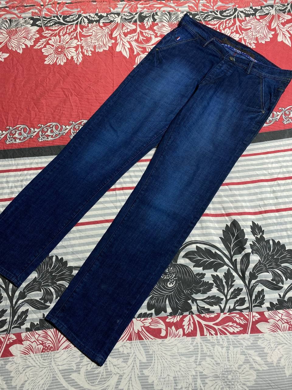 Japanese Brand Crazy Crash Dirty Baggy Faded Jean Japan Avant Garde Style Size US 36 / EU 52 - 12 Thumbnail