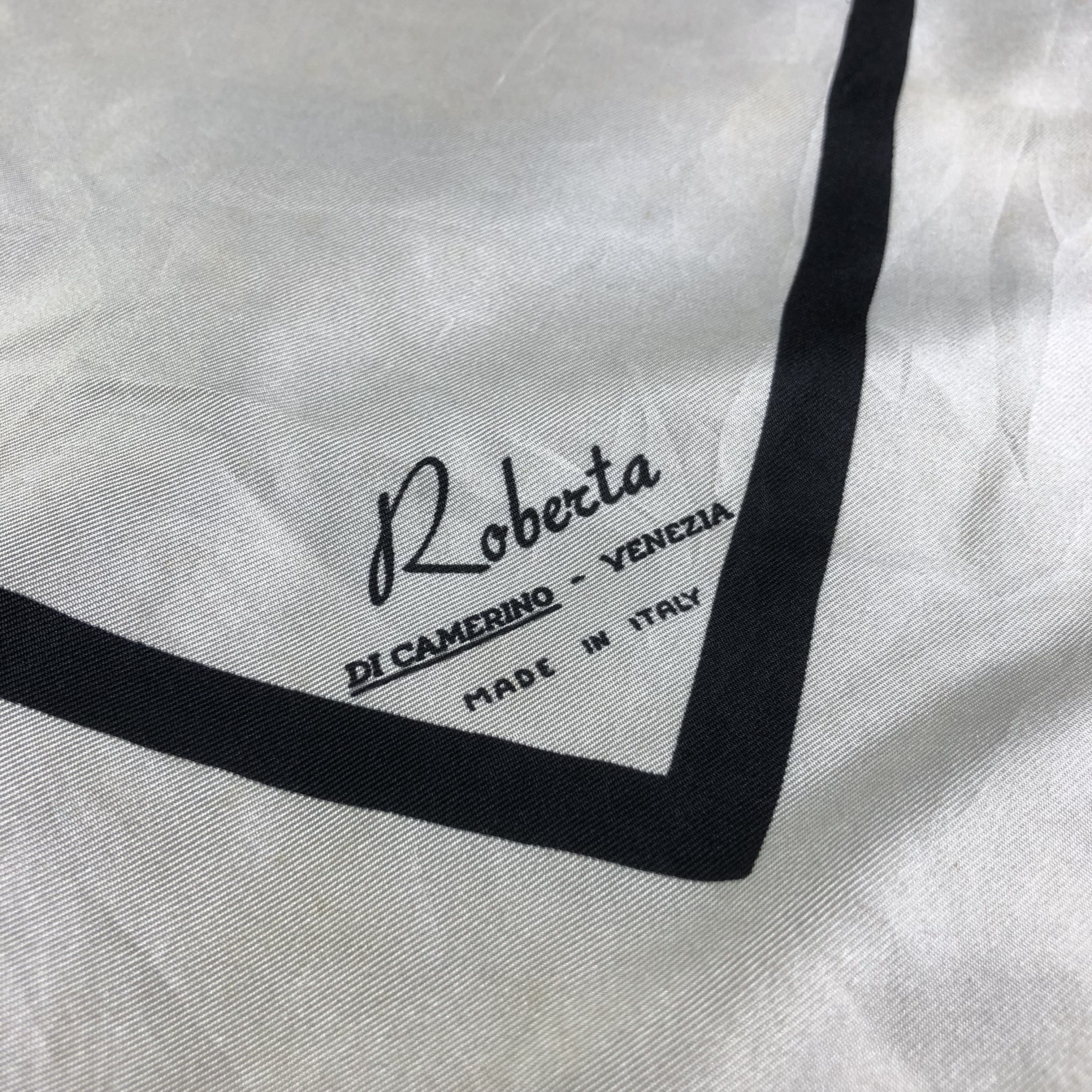 Roberta di Camerino Vintage Roberta di Camerino Silk Scarf M939 Size ONE SIZE - 4 Thumbnail