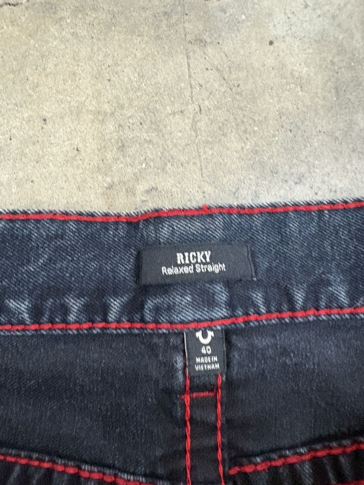 True Religion Dead stock red stitch true religion jeans Size US 40 / EU 56 - 5 Thumbnail