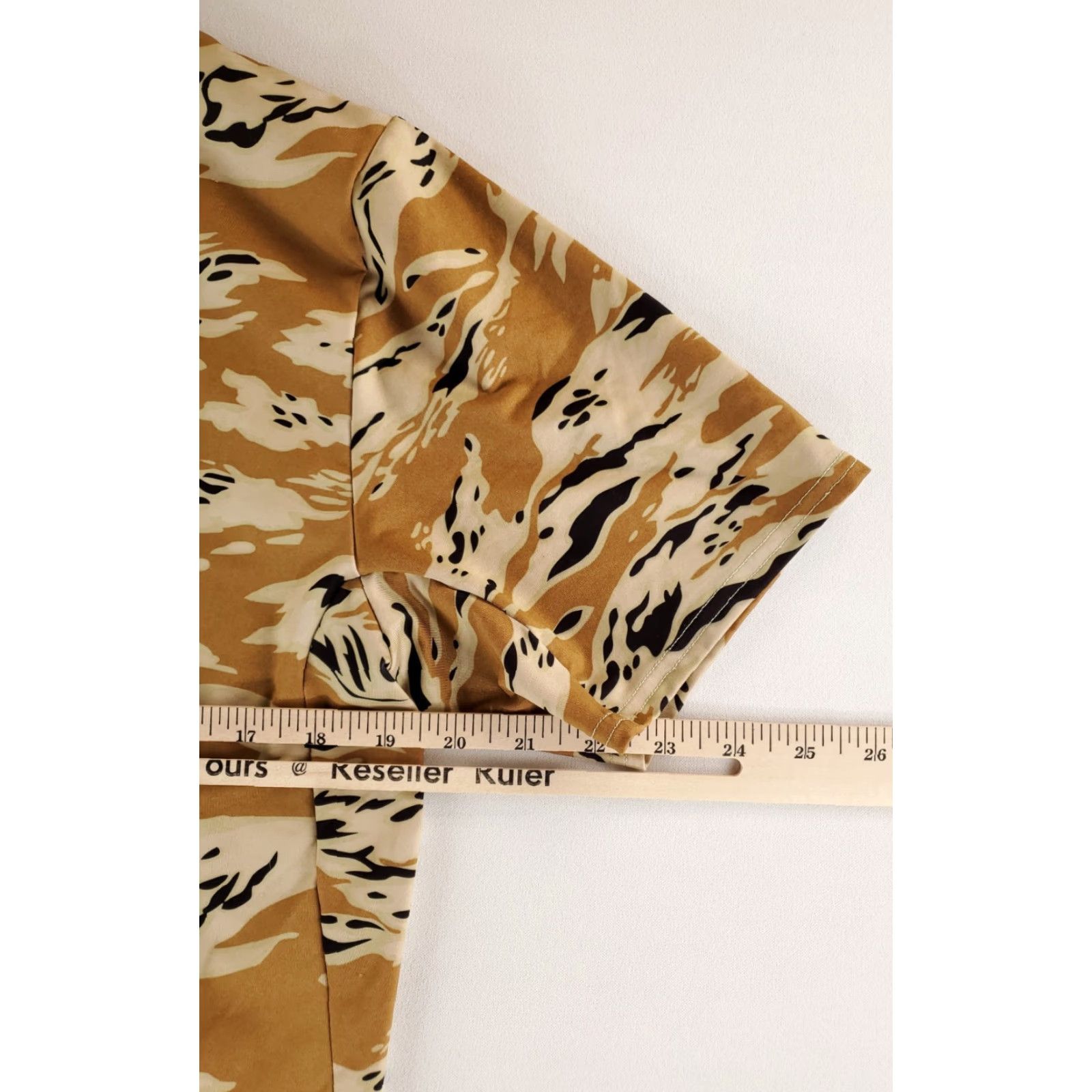 Under Armour Under Armour Heatgear Compression Shirt Captain America Camo Mens XXL T-Shirt Mens XXL Camouflage CapAmerica Size US XXL / EU 58 / 5 - 6 Thumbnail