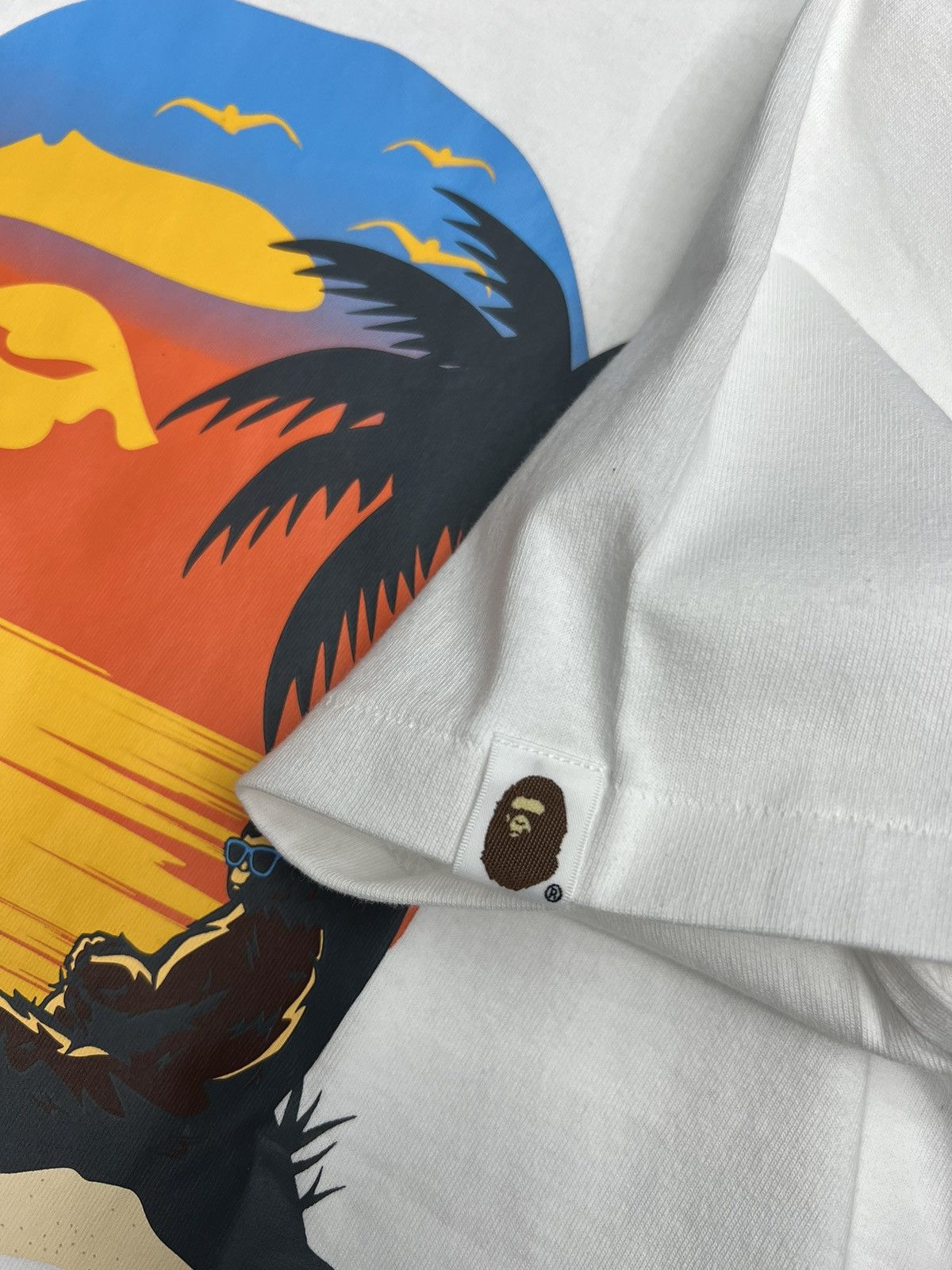 Bape Bape Sunset Beach Ape Head T-Shirt Size US S / EU 44-46 / 1 - 3 Thumbnail