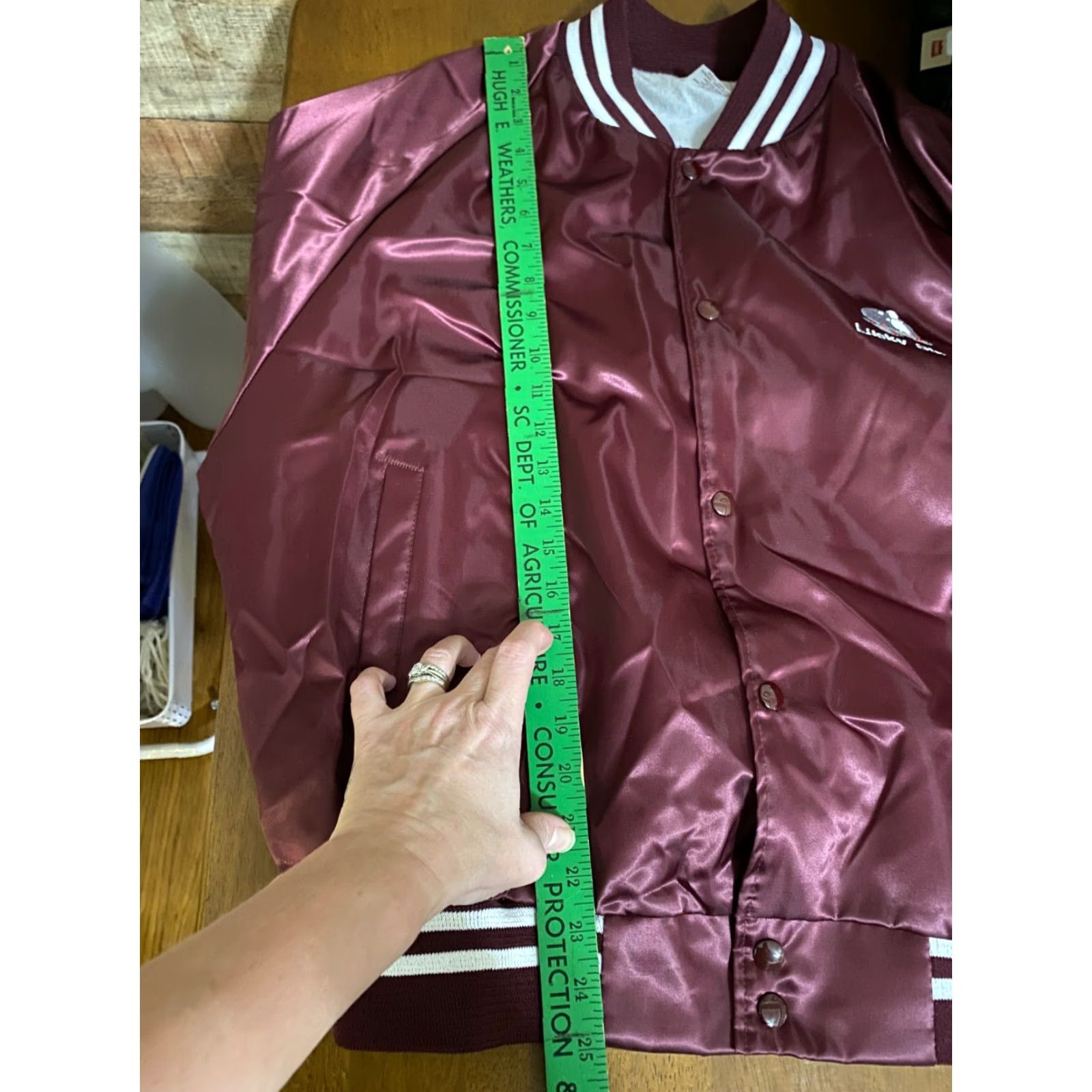 Vintage VINTAGE 1980s satin bomber jacket "Lucky Strikes" made in USA Auburn Sportswear XL Red Sportswear Mens Size US XL / EU 56 / 4 - 7 Thumbnail