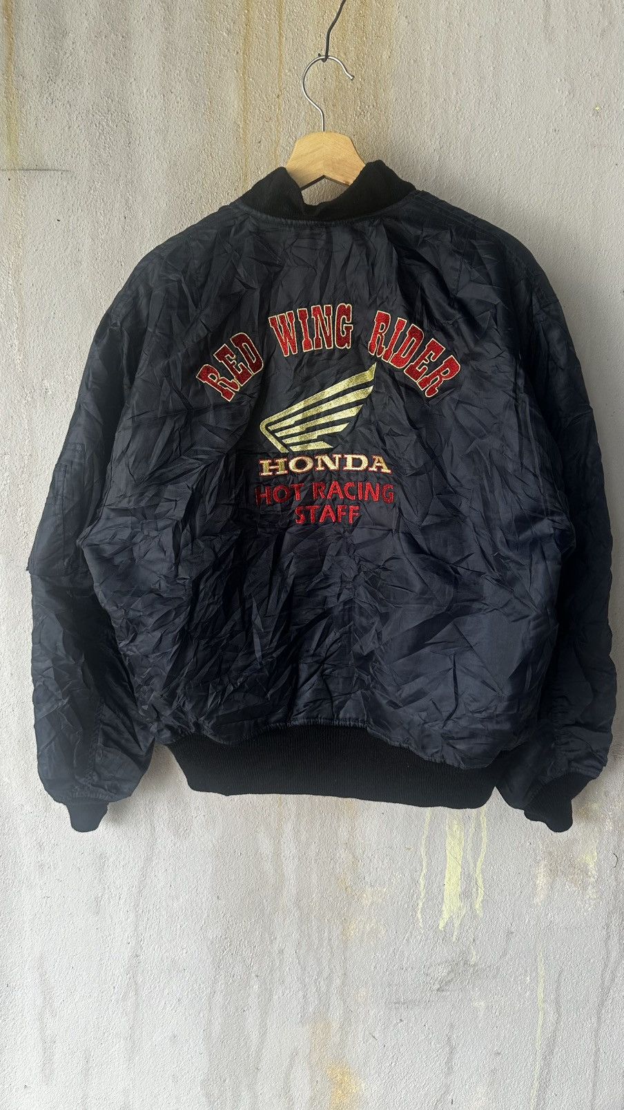 Honda Vintage 80’s Honda Racing Red Wings staff bomber jacket Size US XL / EU 56 / 4 - 1 Thumbnail