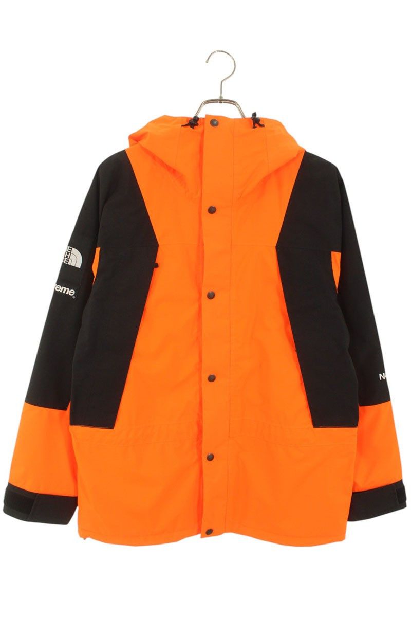 Supreme × The North Face FW16 Supreme X The North Face Leaves