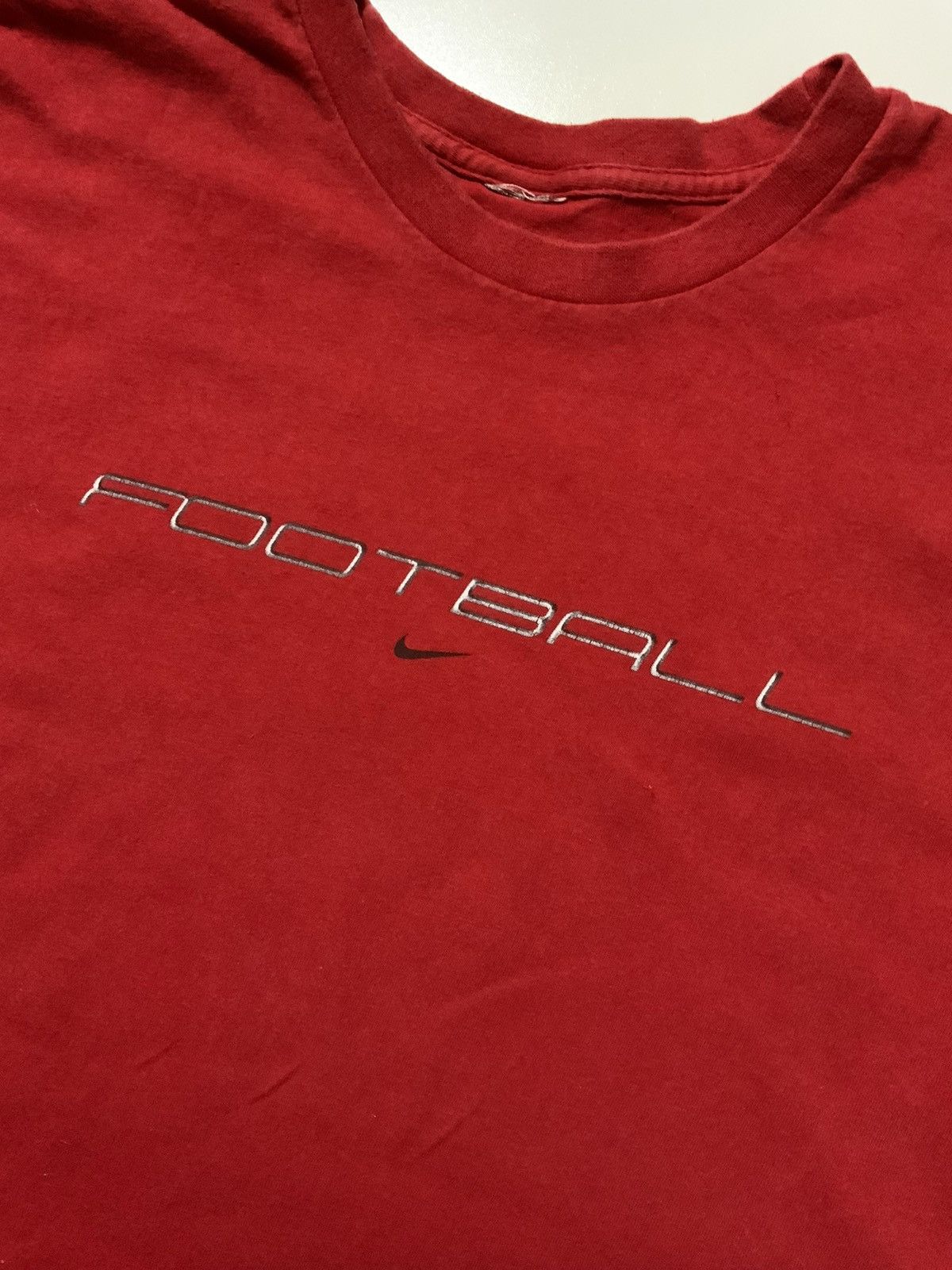 Nike × Vintage Vintage Y2K 2000s Nike Football Center Swoosh Crew T-Shirt Size US L / EU 52-54 / 3 - 7 Thumbnail