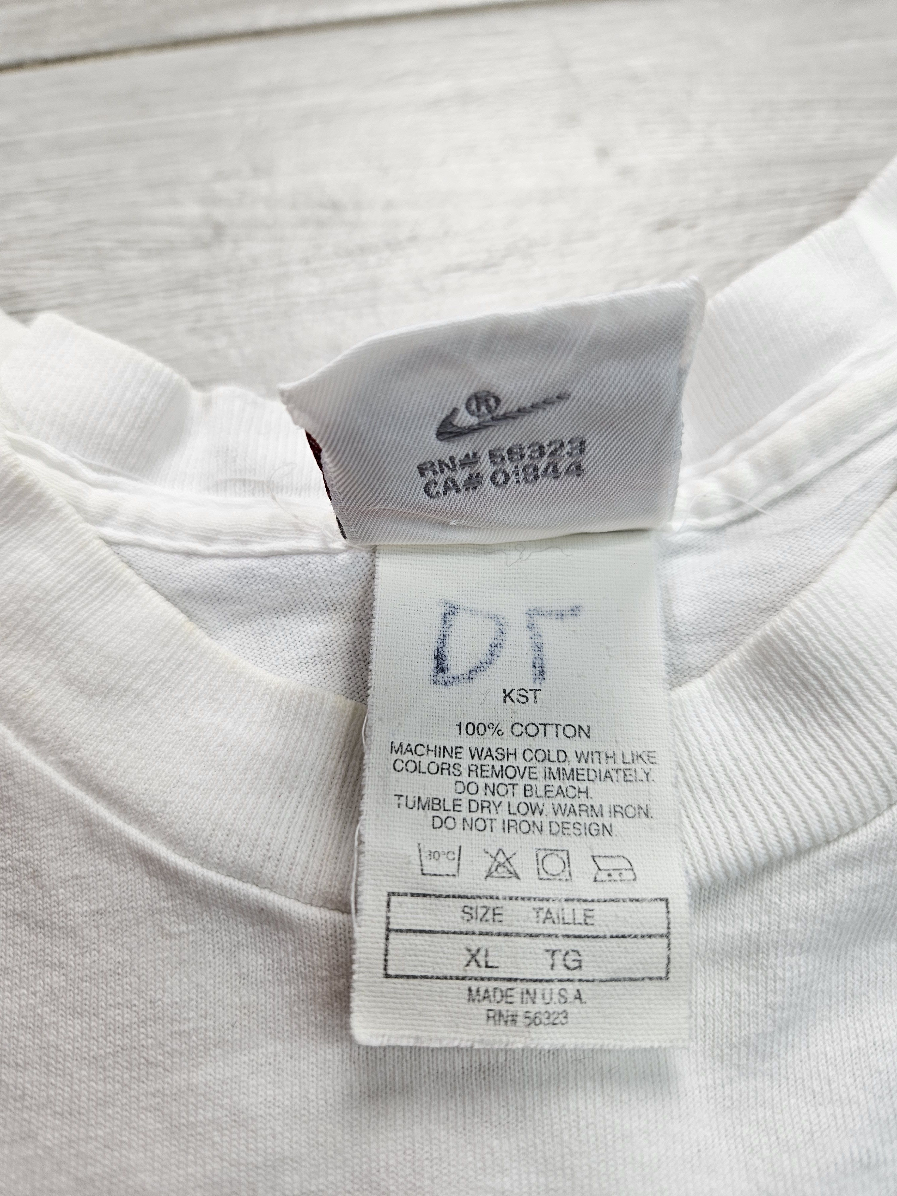 Jordan Brand × Nike × Vintage Vintage 80' Nike Michael Jordan T-Shirt Size US S / EU 44-46 / 1 - 6 Thumbnail