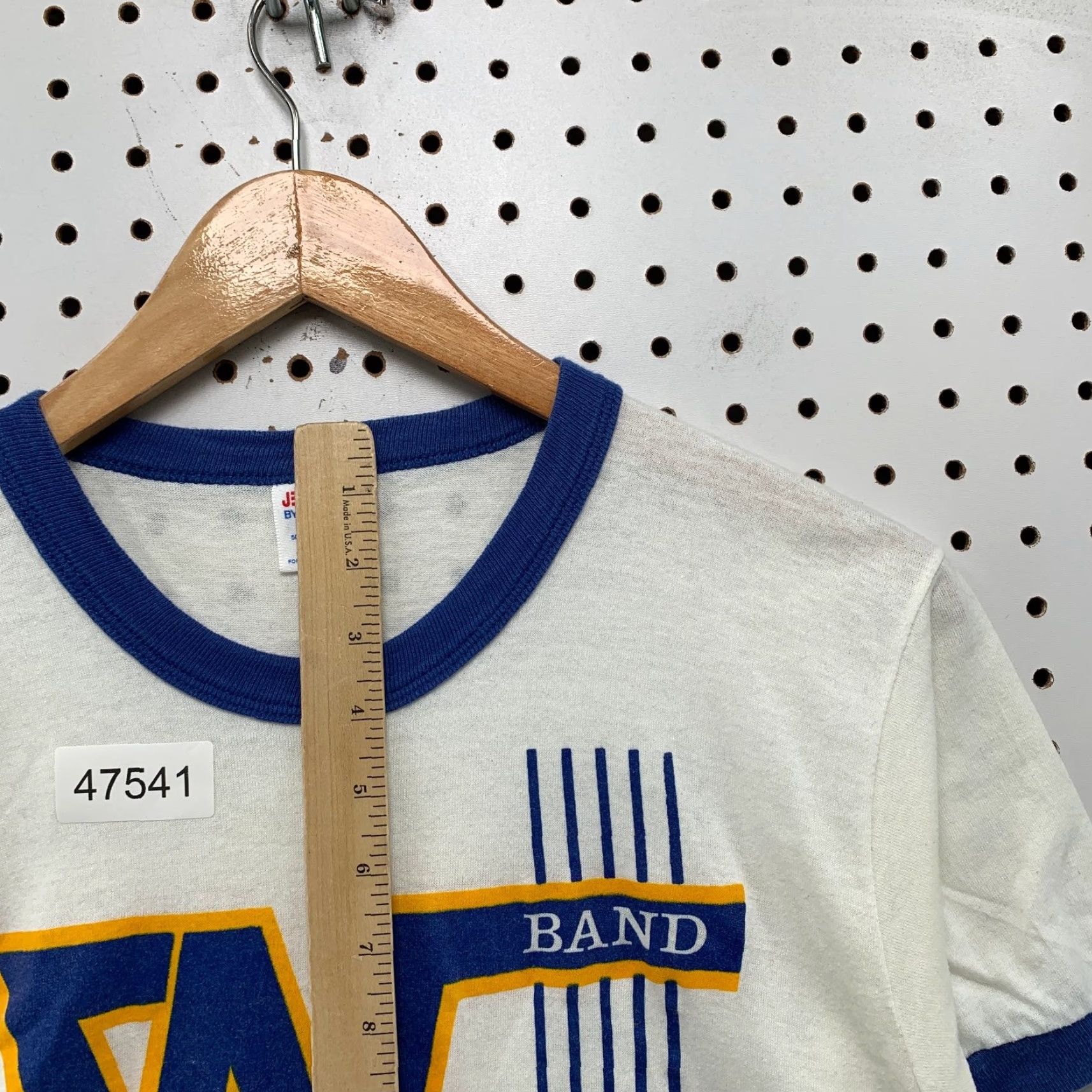 Vintage VINTAGE Russell T Shirt Mens M White Blue Ringer 70s 80s USA Short Sleeve Crew Neck Cotton Graphic Print User: T Shirt Size US M / EU 48-50 / 2 - 7 Thumbnail