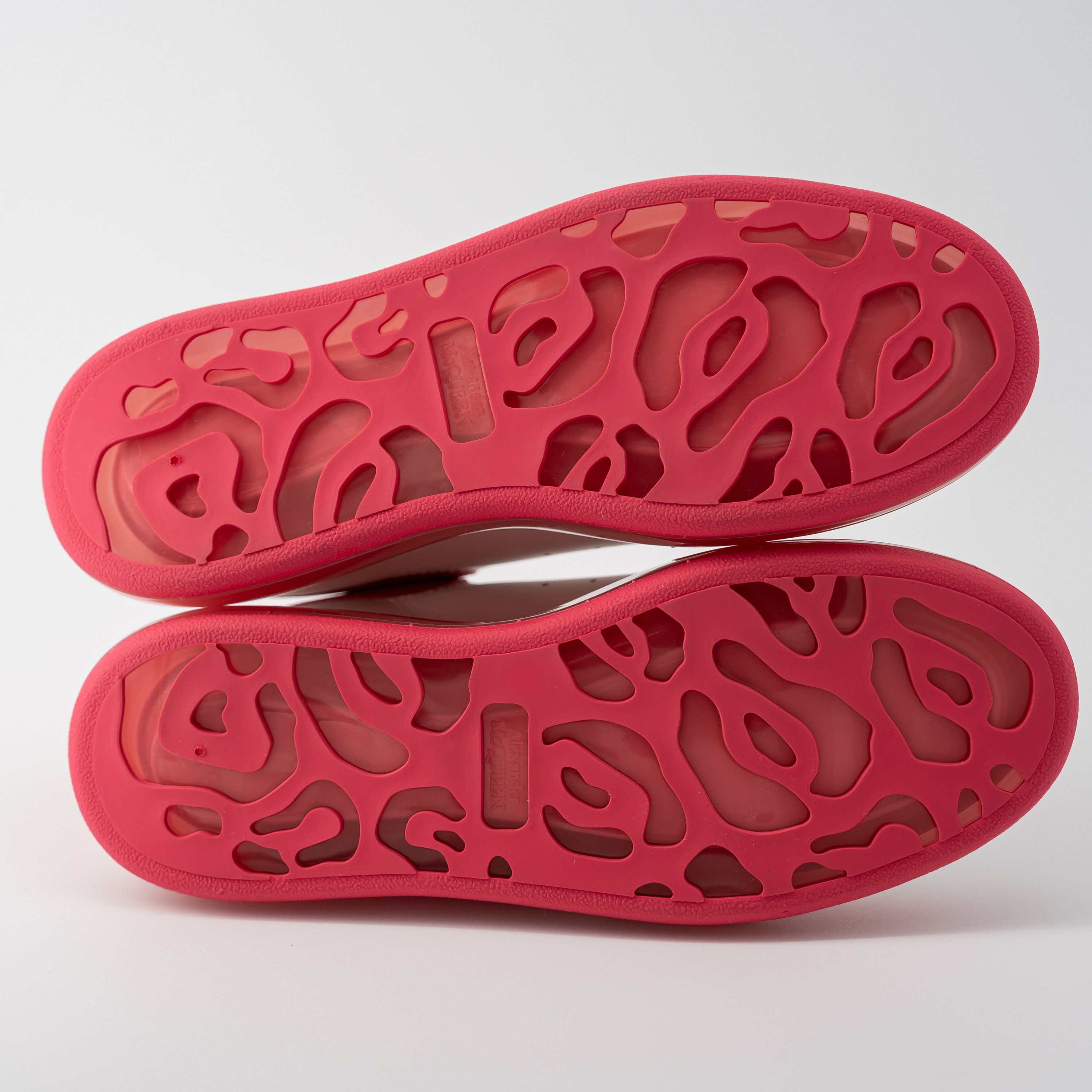 Alexander McQueen 10 Alexander McQueen Oversized Sneakers Red White Bubble Size US 10 / IT 40 - 5 Thumbnail