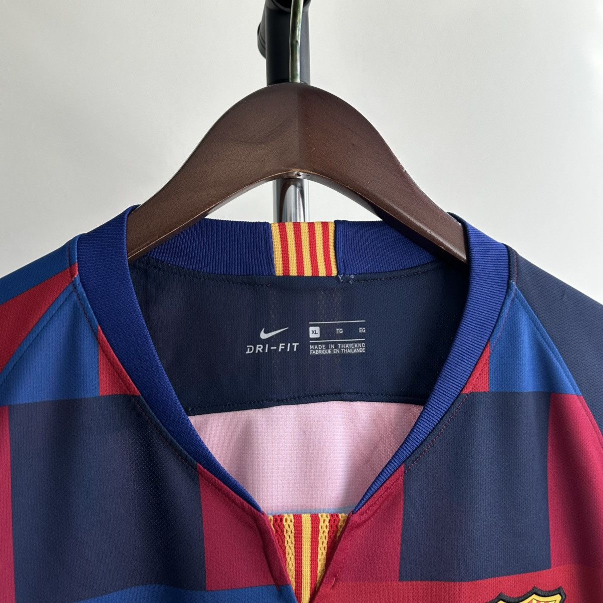 Nike Nike FC Barcelona 20th Anniversary 2018 Soccer Jersey Shirt Size US XL / EU 56 / 4 - 3 Thumbnail