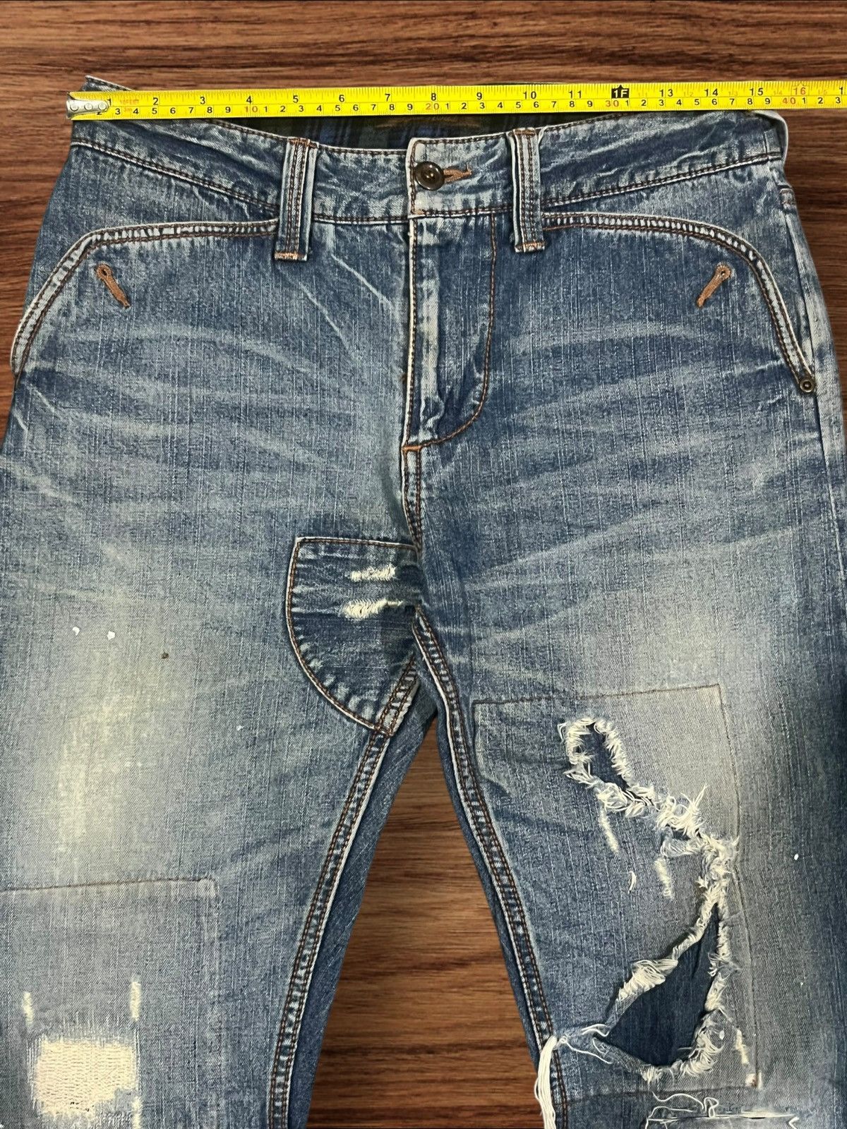 If Six Was Nine × Japanese Brand × Le Grande Bleu (L.G.B.) Burnout Social Sculpture Damaged Carpenter Cracked Leg Jeans Size US 30 / EU 46 - 14 Thumbnail