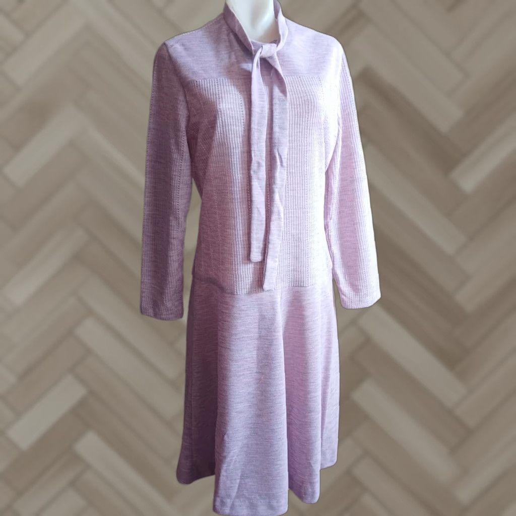VINTAGE Lady Blair Pink Textured Knit Long Sleeve Dress Tie Neck Size 14 1970s Womens