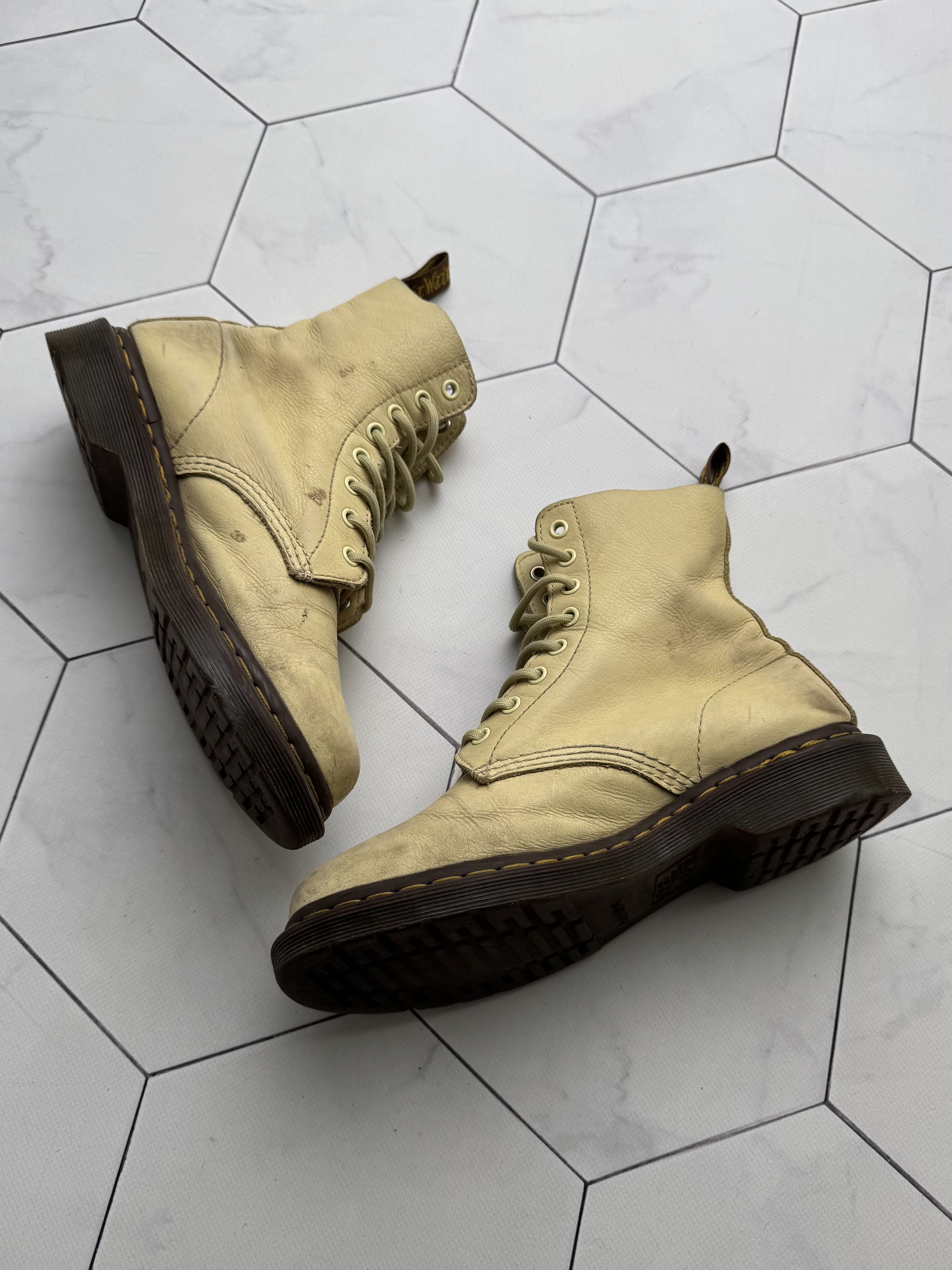 Dr. Martens Y2K Dr Martens Leather Ankle Boots Lace Up Combat Boots B4 Size US 9 / IT 39 - 3 Thumbnail