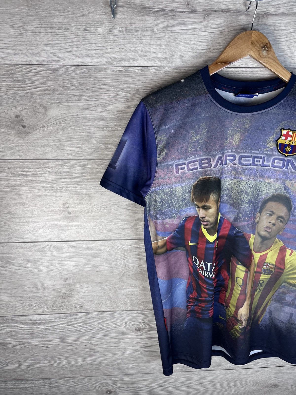 Other Men’s football t-shirt merch Fc Barcelona Neymar #11 size M Size US M / EU 48-50 / 2 - 3 Thumbnail