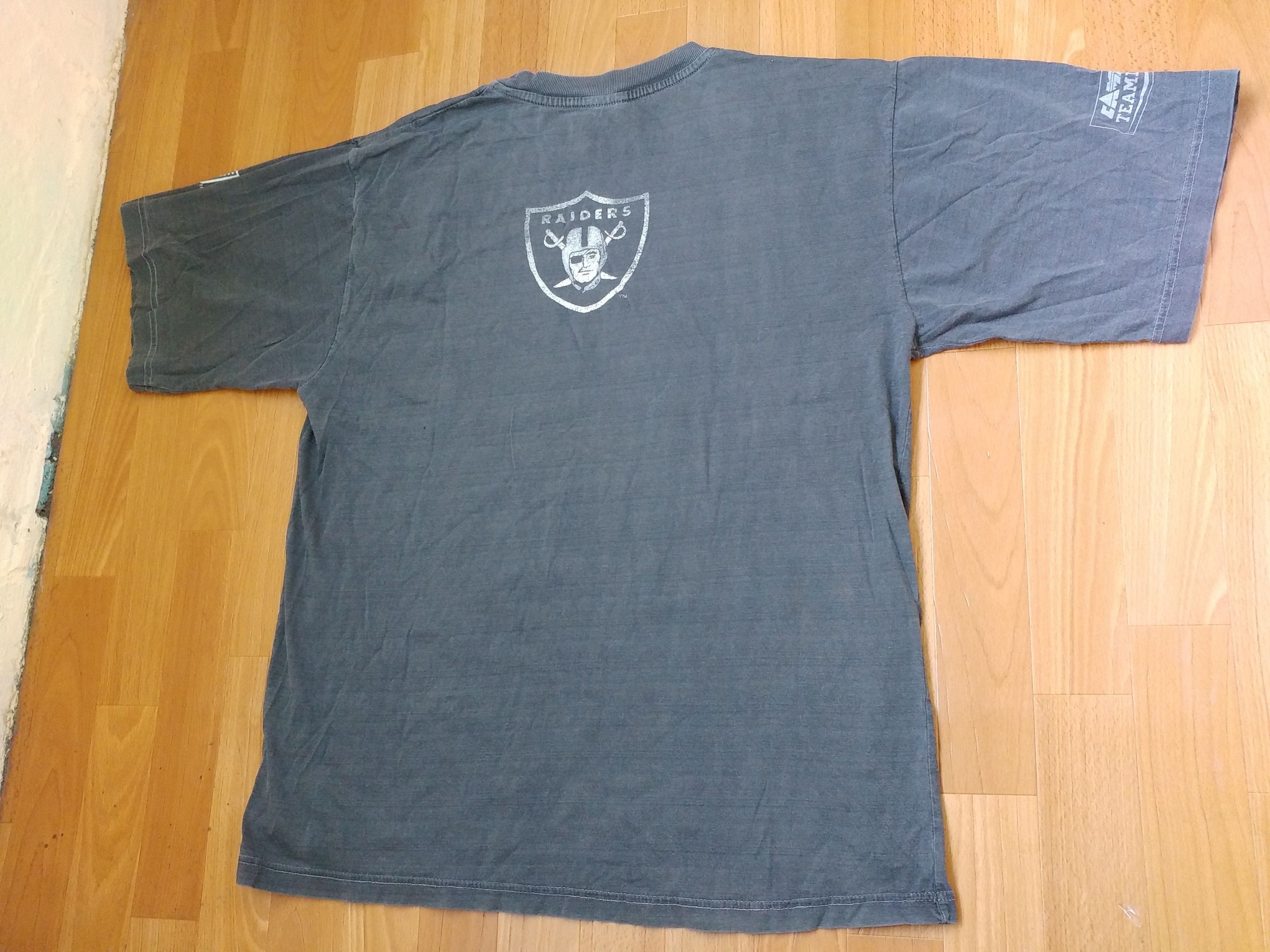 NFL × Vintage Los Angeles RAIDERS t-shirt Campri Teamline vintage jersey L Size US L / EU 52-54 / 3 - 11 Thumbnail