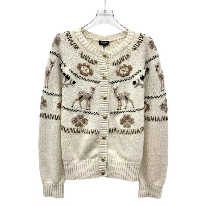 Chanel Chanel 25 Ski Series Apricot Deer Snowflake Inlaid Cashmer Size S / US 4 / IT 40 - 1 Thumbnail