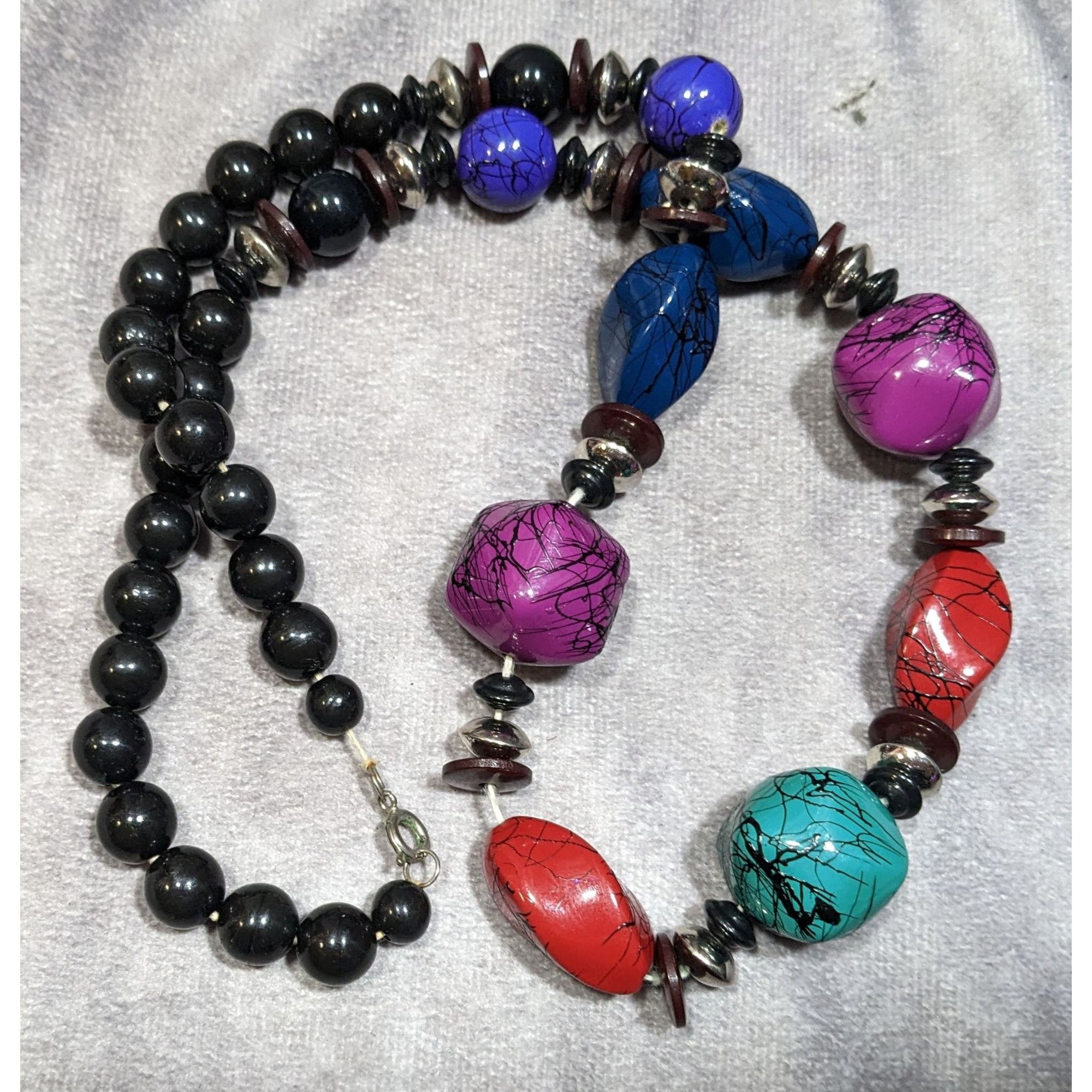 Other Vintage 90s Rainbow And Black Paint Splatter Beaded Necklace Size ONE SIZE - 6 Thumbnail
