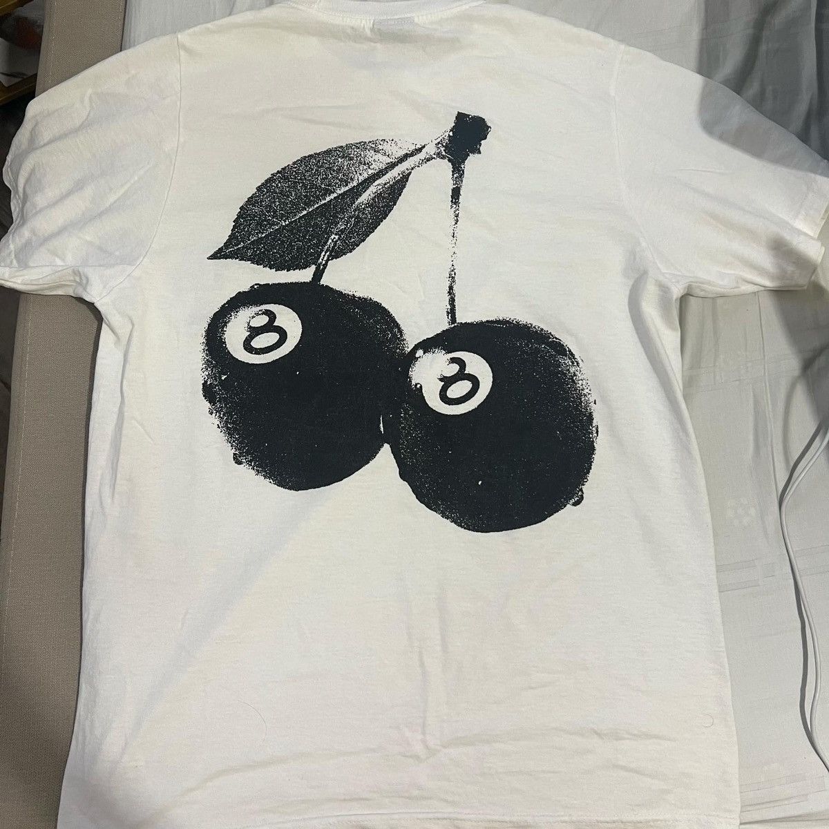Stussy × Vintage Stussy Cherries Tee in White Size US S / EU 44-46 / 1 - 1 Thumbnail