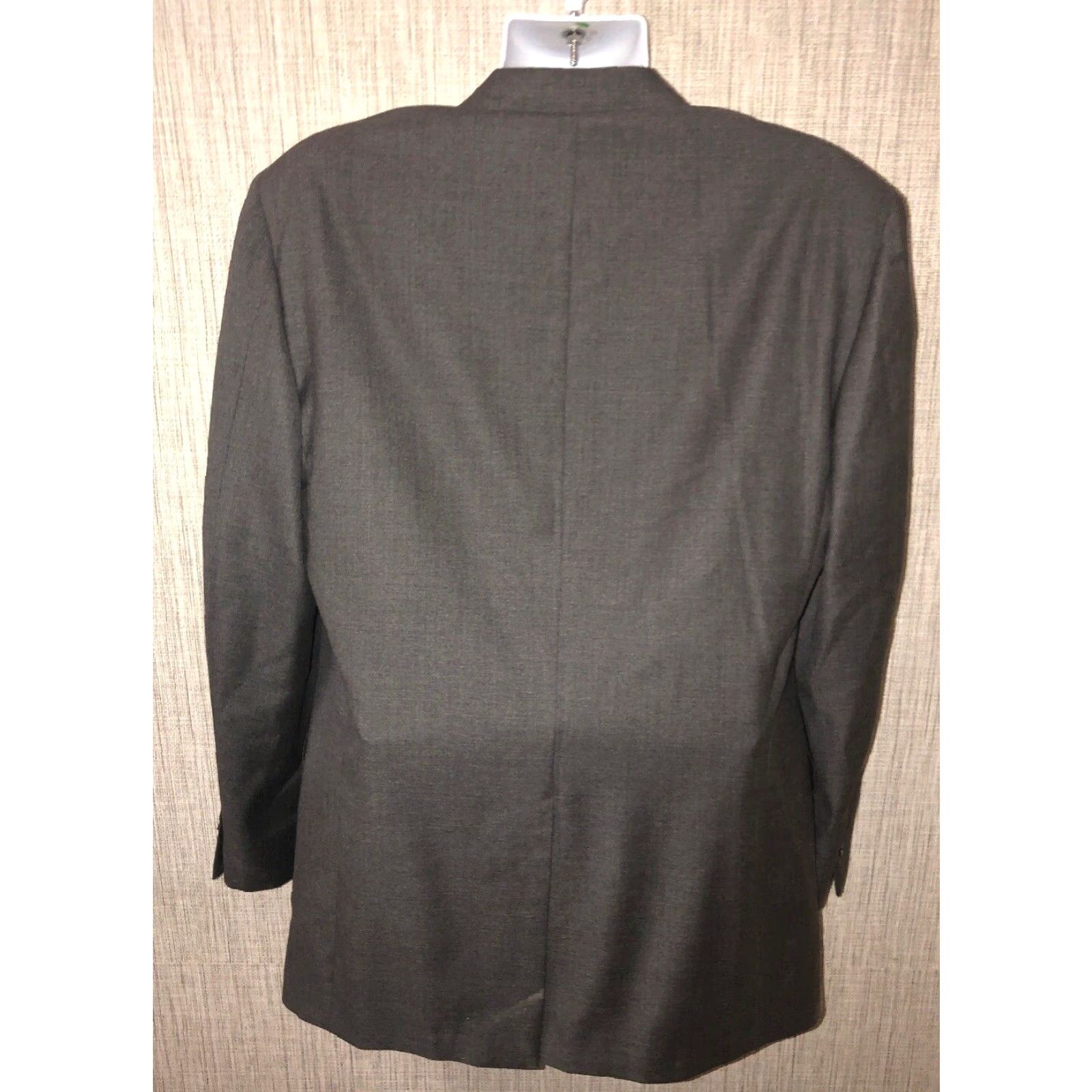 Vintage Samuelsohn Mens Gray 100% Wool 2 Button Sport Coat Size 44-36 L Coat Mens Gray 2 Button Sport Coat 44-36 L Size US S / EU 44-46 / 1 - 4 Thumbnail